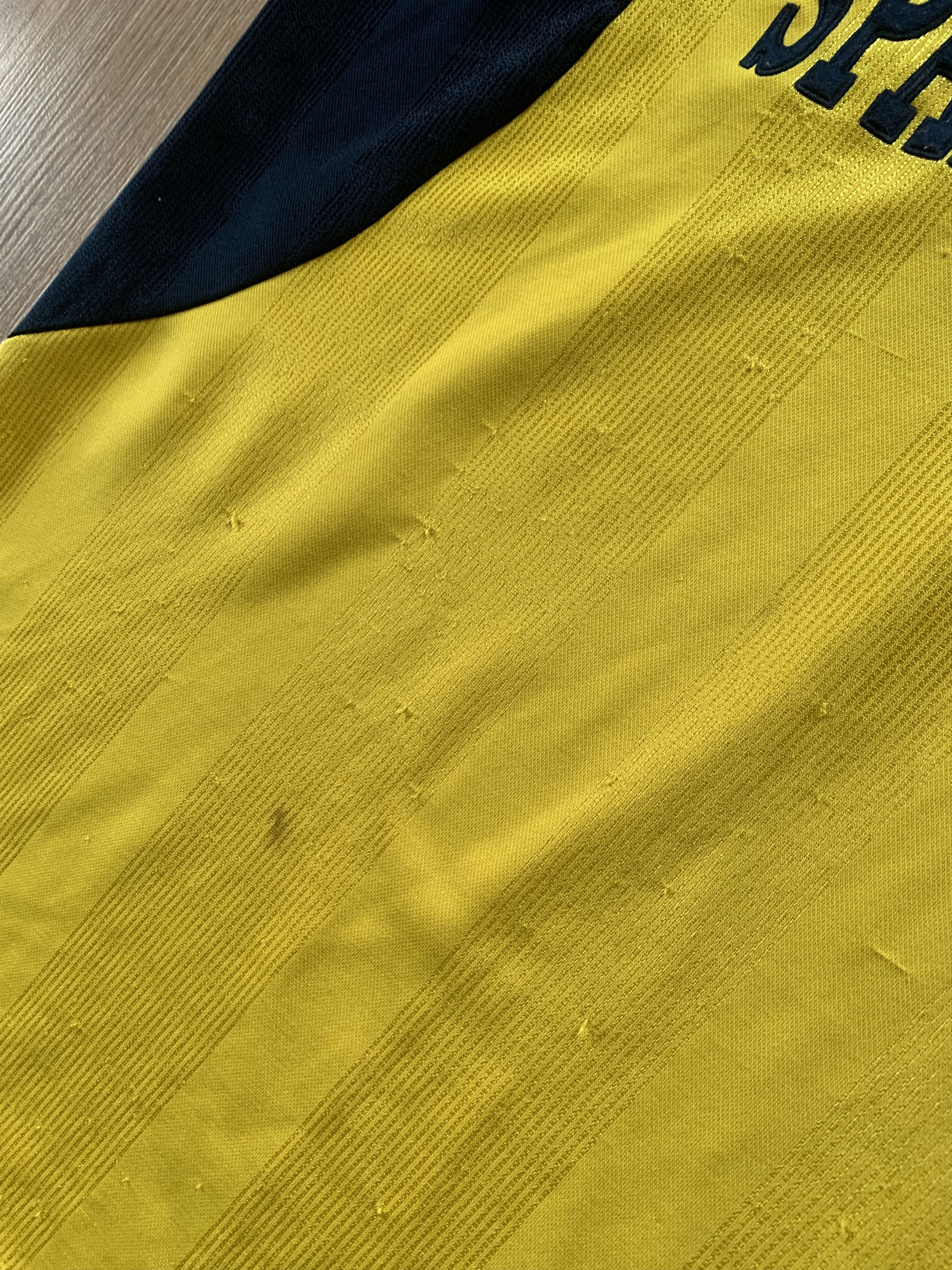 Sports Specialties TFG Sports Torquay United FC Sparkworld Soccer Jersey 01-03 Size US M / EU 48-50 / 2 - 9 Thumbnail