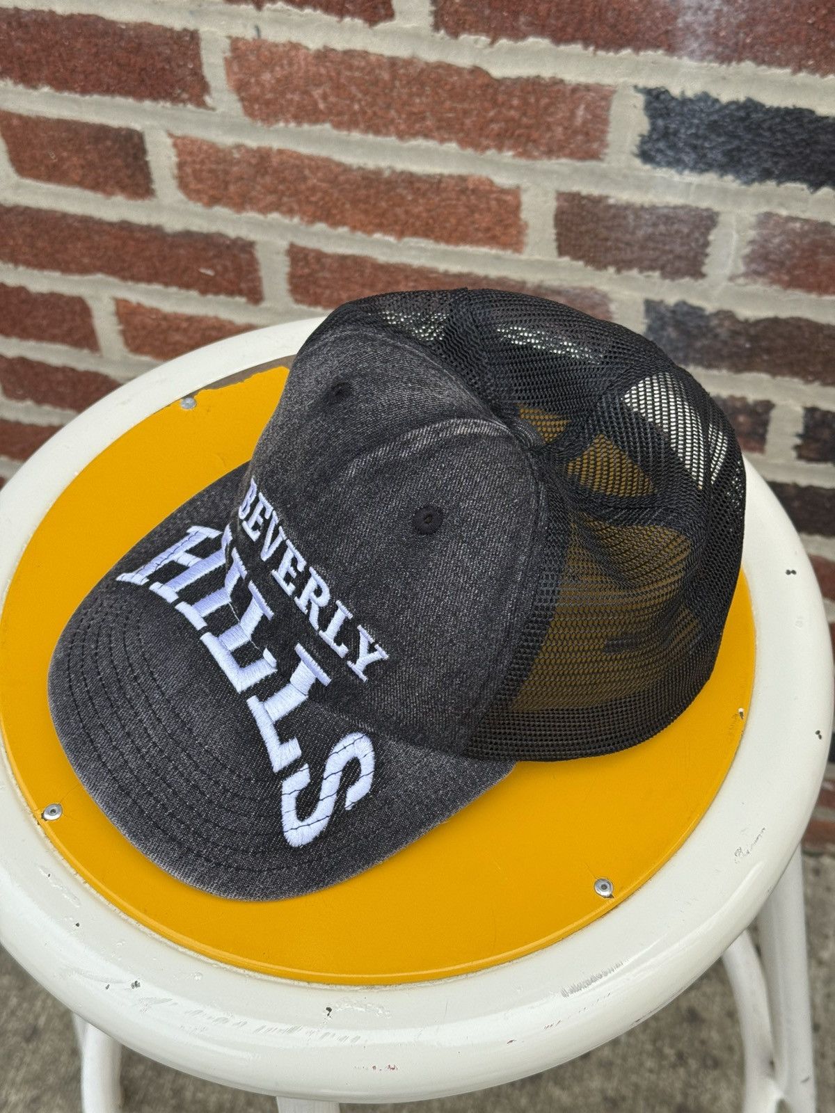 Other Beverly Hills Washed Denim Cap Size ONE SIZE - 5 Thumbnail