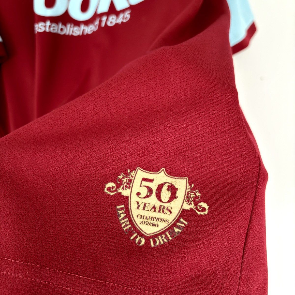 Vintage 2009 2010 Burnley Errea Vintage Home Kit Soccer Jersey Shirt Size US M / EU 48-50 / 2 - 7 Thumbnail