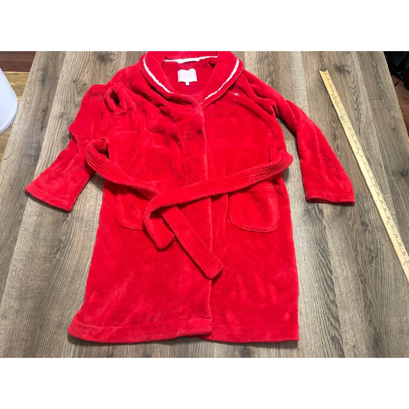 Victoria's Secret Victoria's Secret Robe Womens Size S Red Tie Waist Pockets Long Sleeve Regular 3/4 Boundaries? Size ONE SIZE - 2 Thumbnail