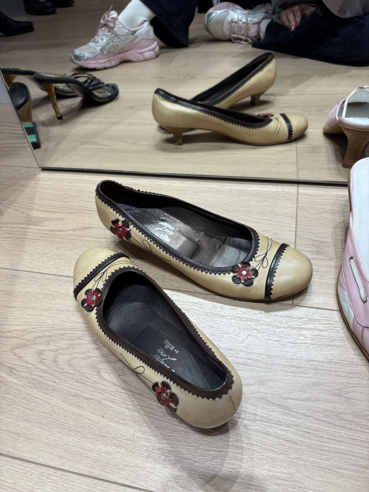 Vintage Vintagw kitten heels Size US 7 / IT 37 - 11 Thumbnail