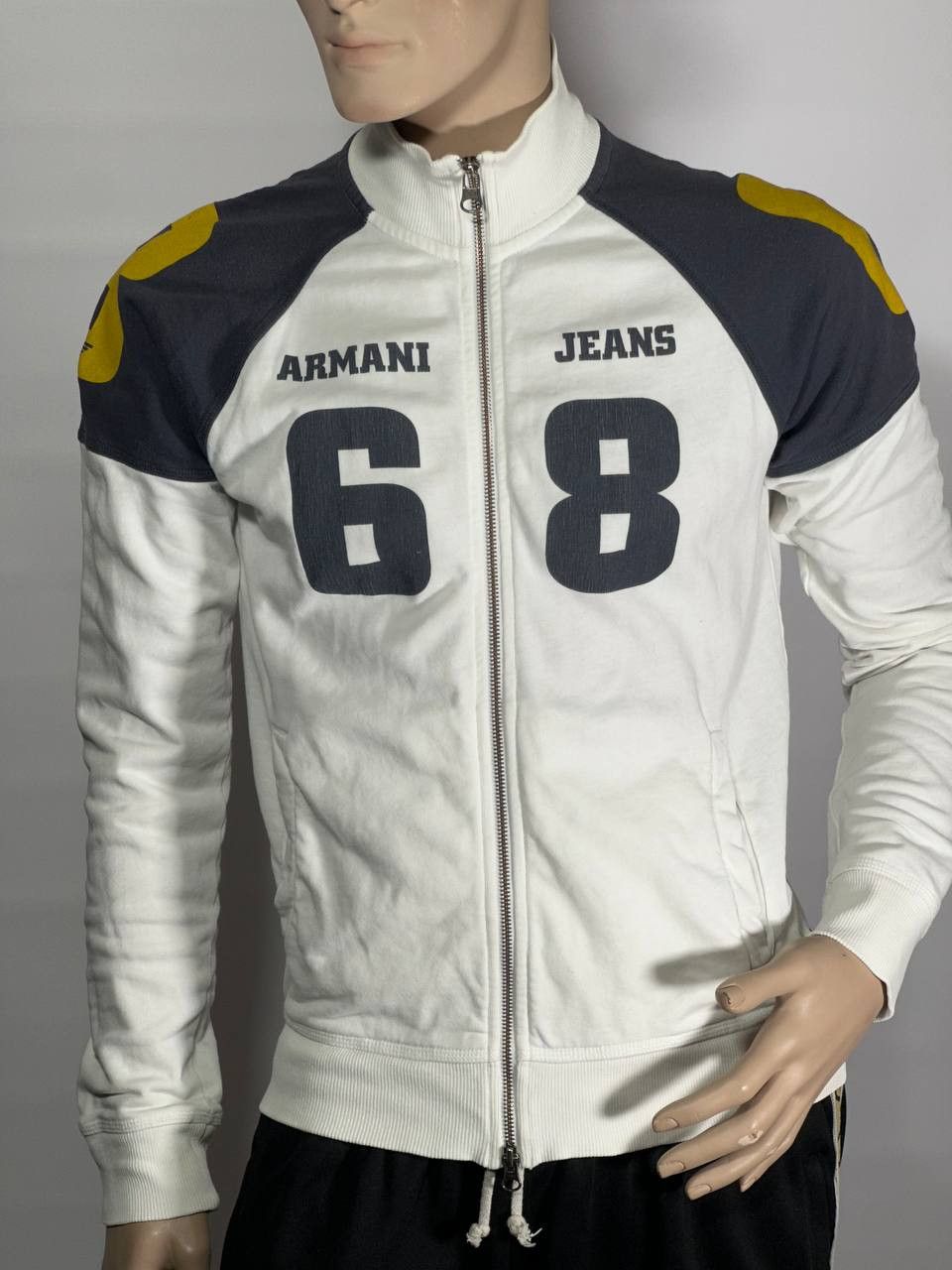 Armani Men's white sports jacket of the Armani jeans brand, size M Size US M / EU 48-50 / 2 - 1 Thumbnail