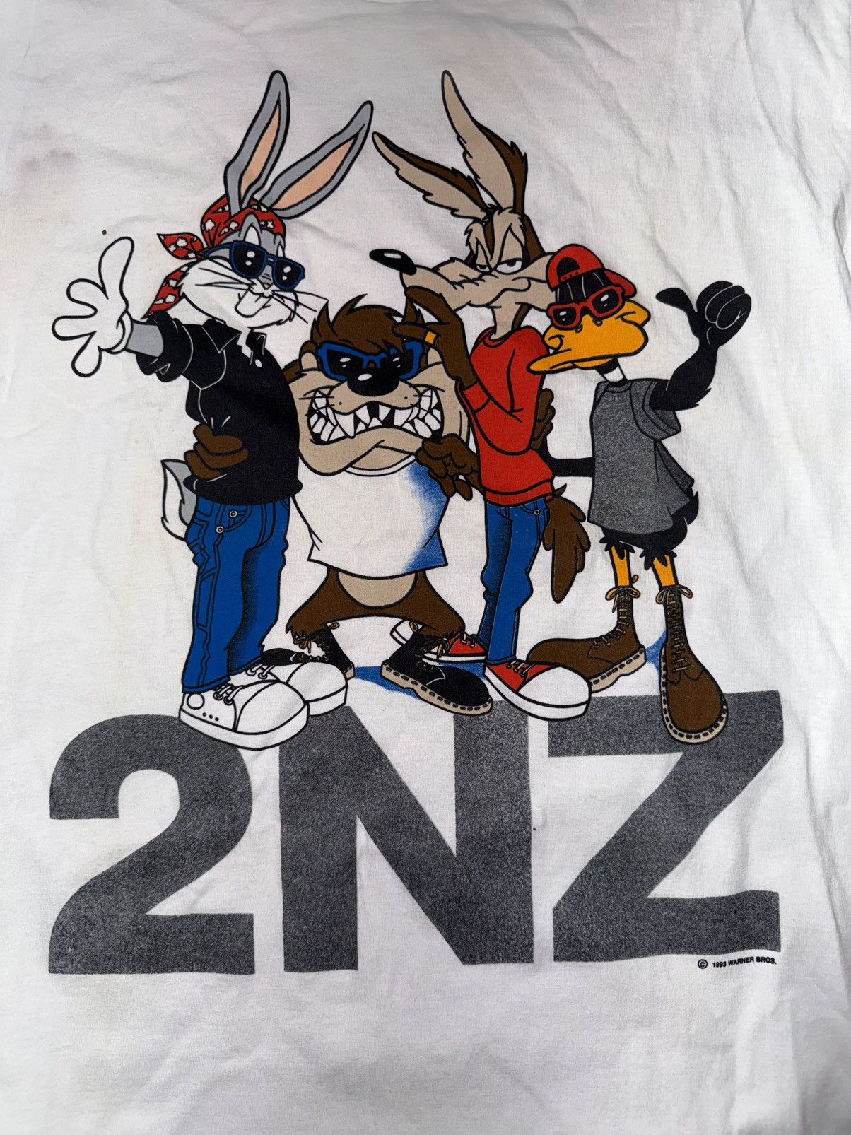 Other Vintage ‘2NZ’ Wile E Coyote Bugs Bunny Taz Daffy Duck Tee Size US XL / EU 56 / 4 - 2 Thumbnail