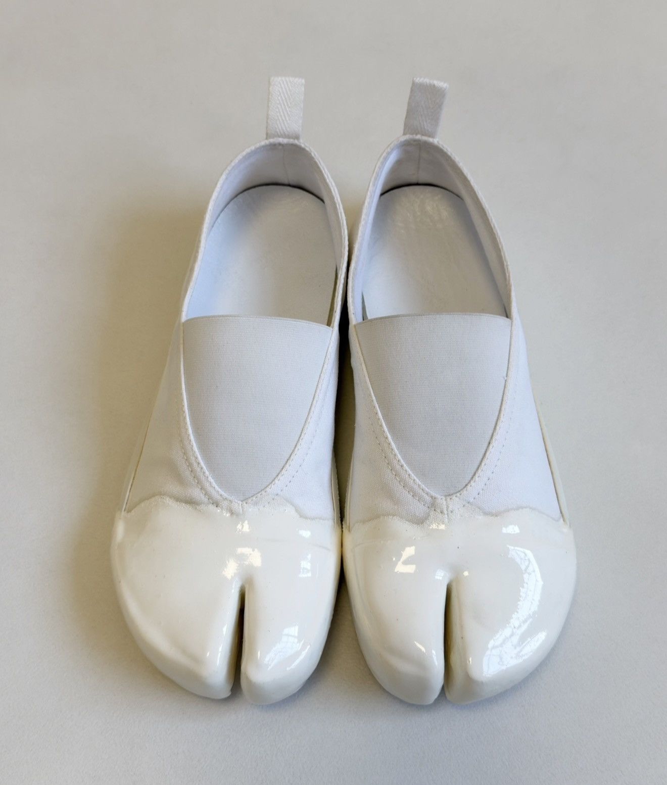 Maison Margiela S/S 20 White ‘Resin Dipped’ Tabi Sneakers Size US 8 / IT 38 - 1 Thumbnail
