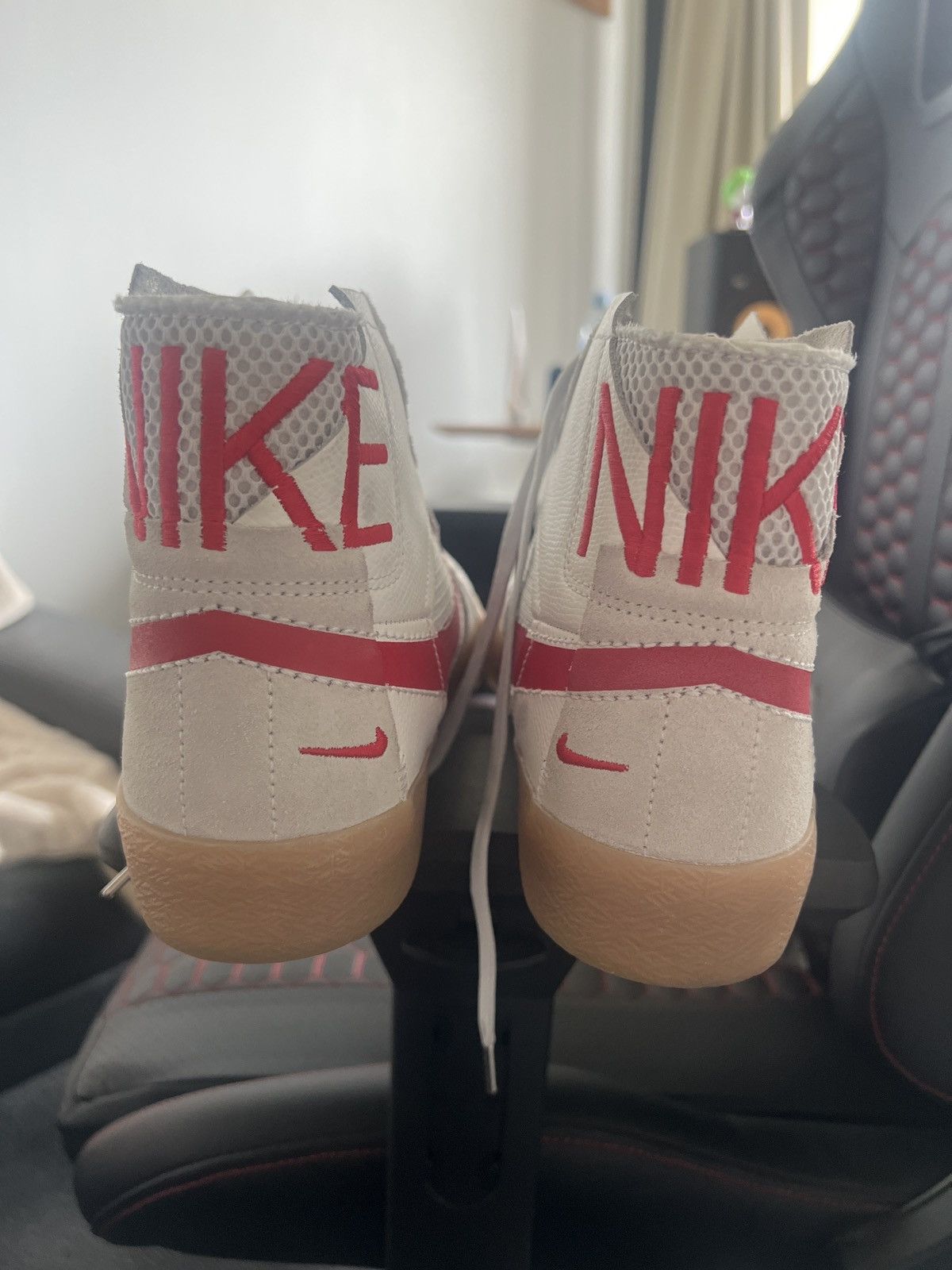 Nike Nike SB Blazer Mid Size US 11 / EU 44 - 4 Thumbnail
