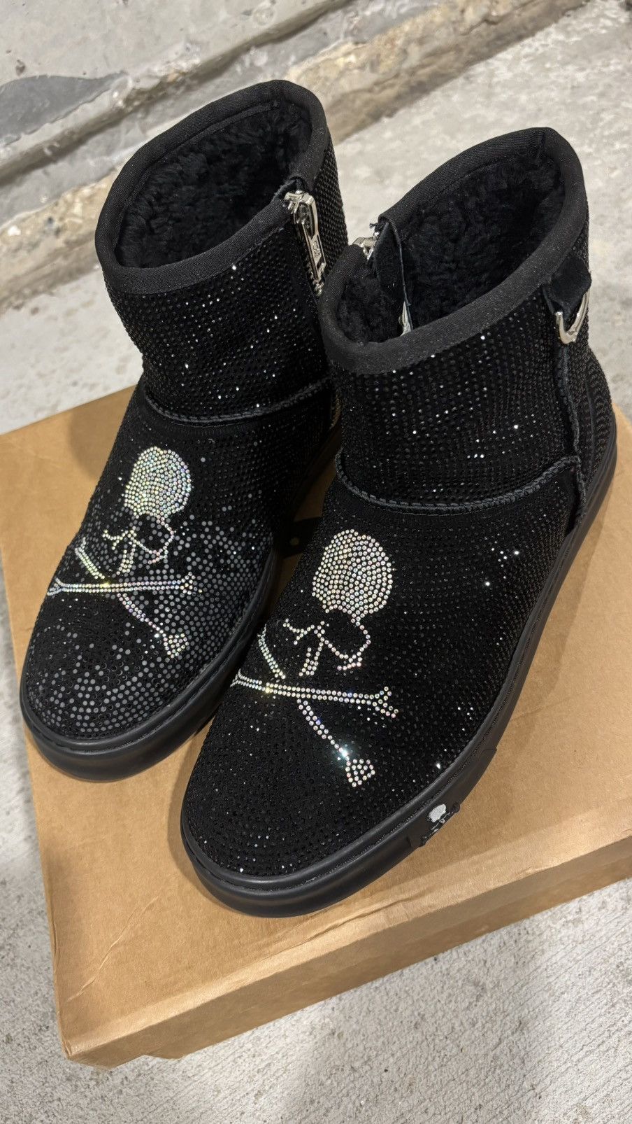 Mastermind World × Ugg Mastermind Japan Ugg Boots Size US 10 / EU 43 - 17 Thumbnail