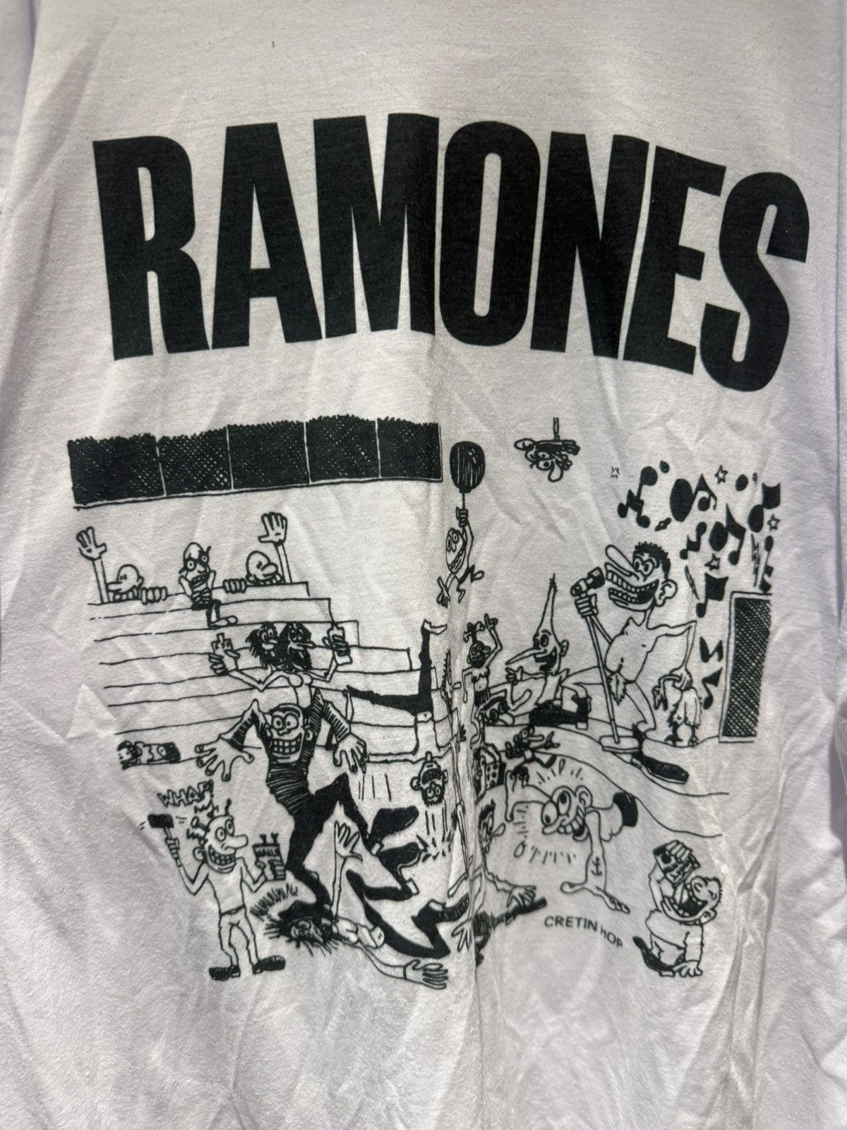 Gildan Gildan ramones Size US XL / EU 56 / 4 - 2 Thumbnail