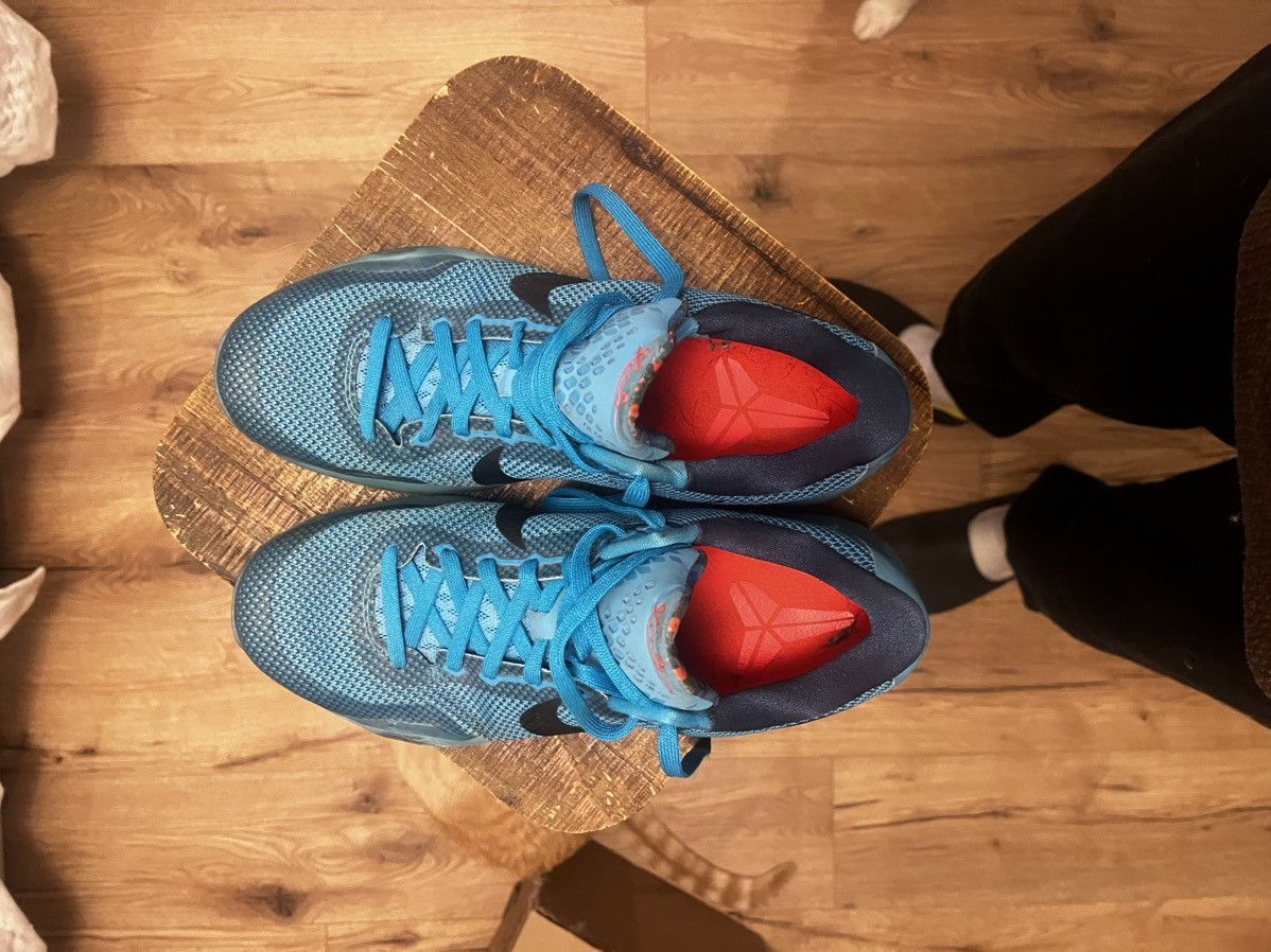 Nike Kobe 10 5 AM Flight Size US 11.5 / EU 44-45 - 6 Thumbnail