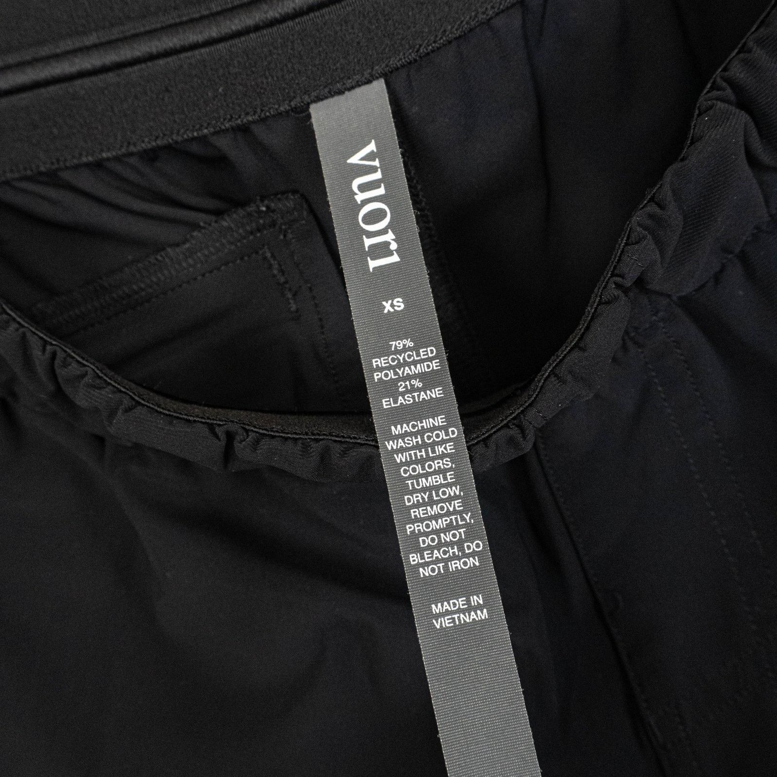 Vuori Vuori Fleet Sport Jogger pants in Black Size XS Size US 28 / EU 44 - 3 Thumbnail