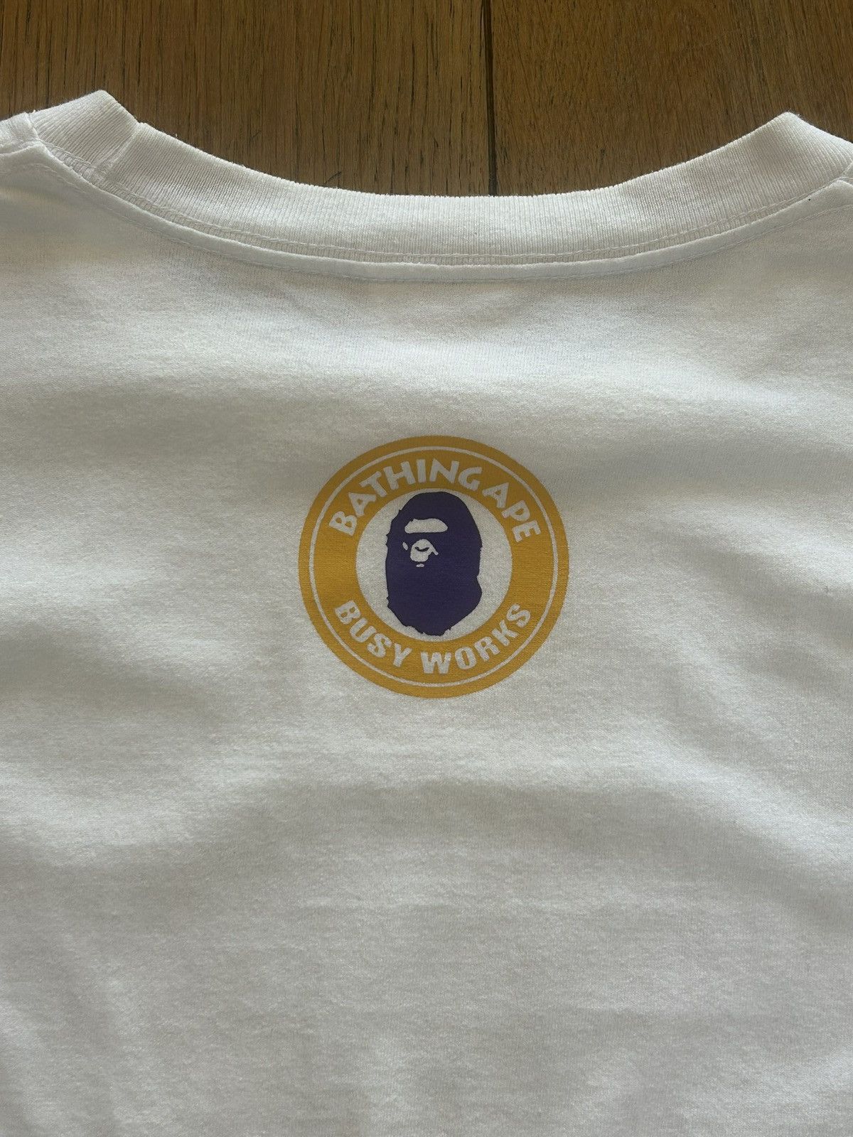 Bape BAPE Los Angeles Lakers Colorway Logo Tee Size US XL / EU 56 / 4 - 4 Thumbnail