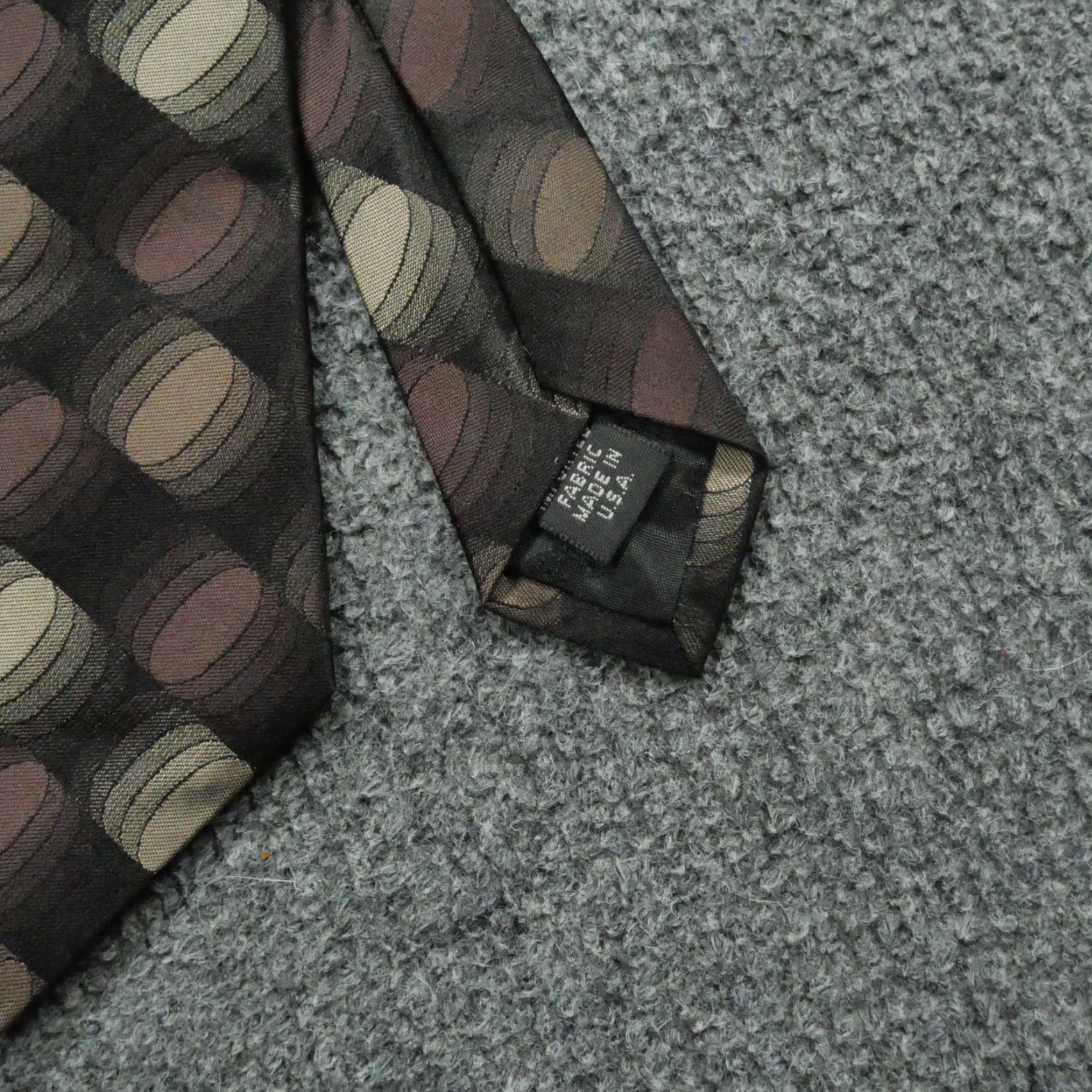 Murano VINTAGE Murano Tie Mens Brown Silk Geometric Trippy Optical Illusion Pattern Silk Accents Logo Tie, Brown, Murano, Mens Size ONE SIZE - 5 Thumbnail