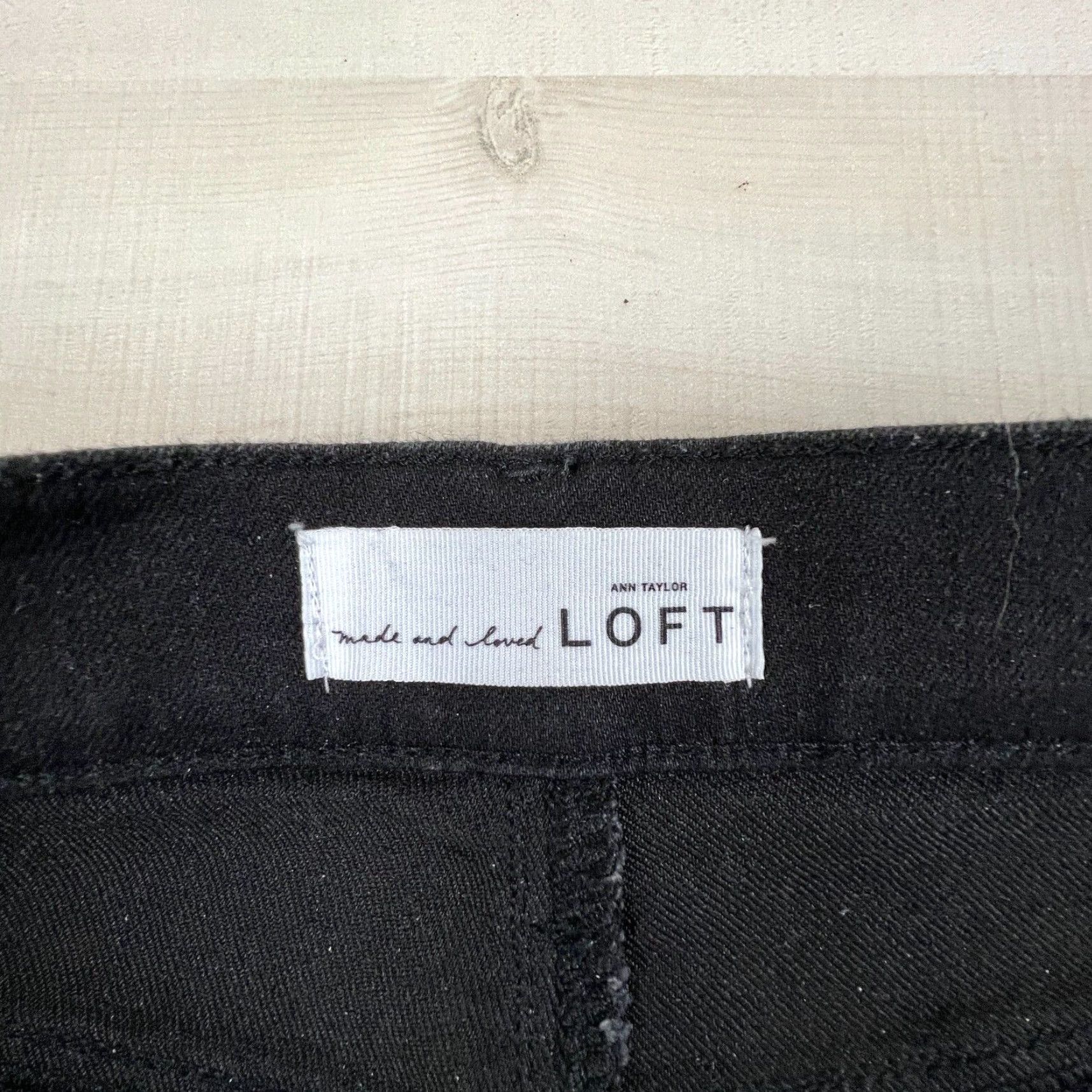 Loft LOFT Womens Skinny Jeans 28" Waist Black Denim Stretch Mid Rise Size 28" / US 6 / IT 42 - 4 Thumbnail