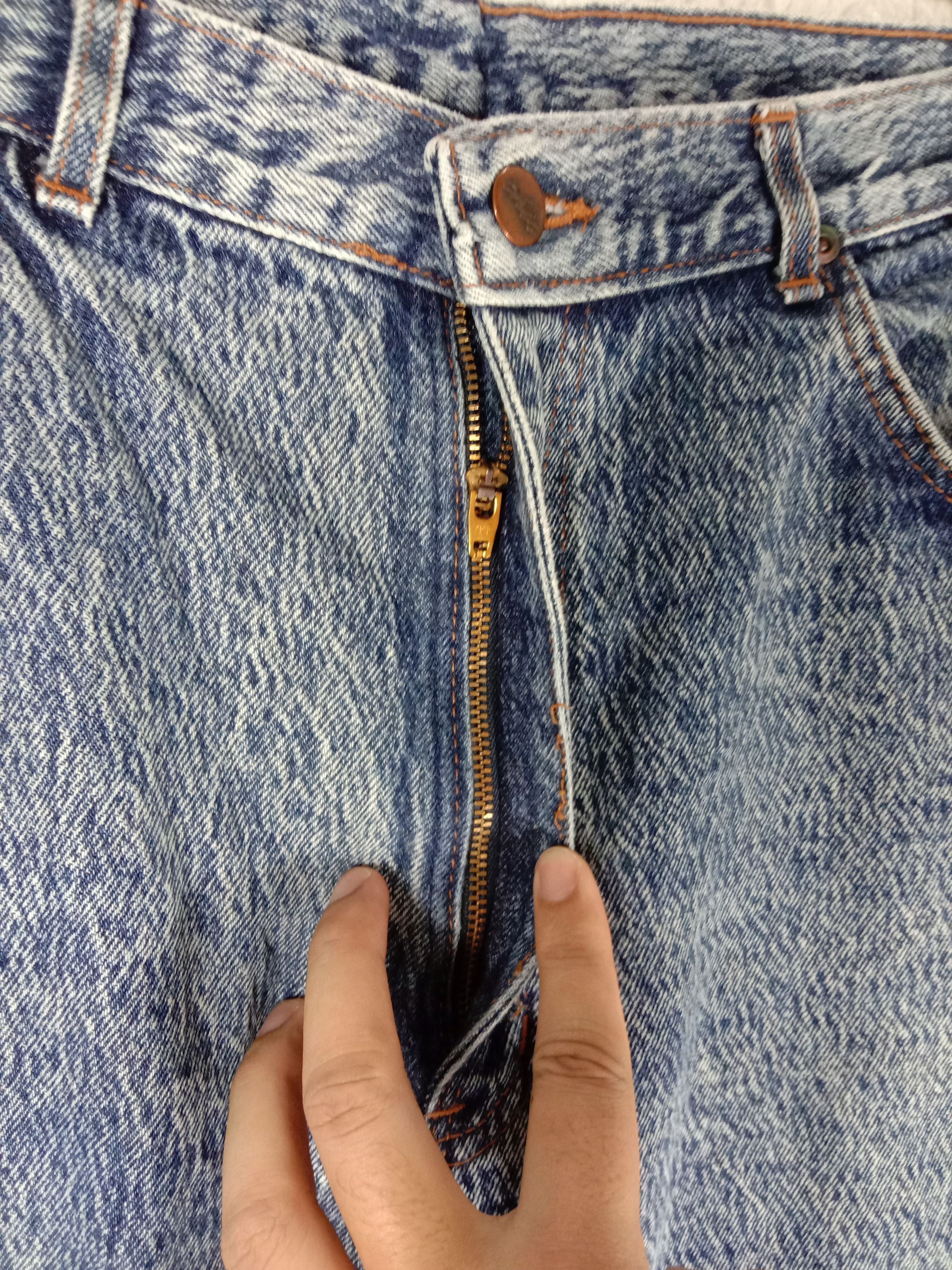 Vintage Vintage 90s CHIC Stone Wash Retro Jeans Size 33" - 9 Thumbnail
