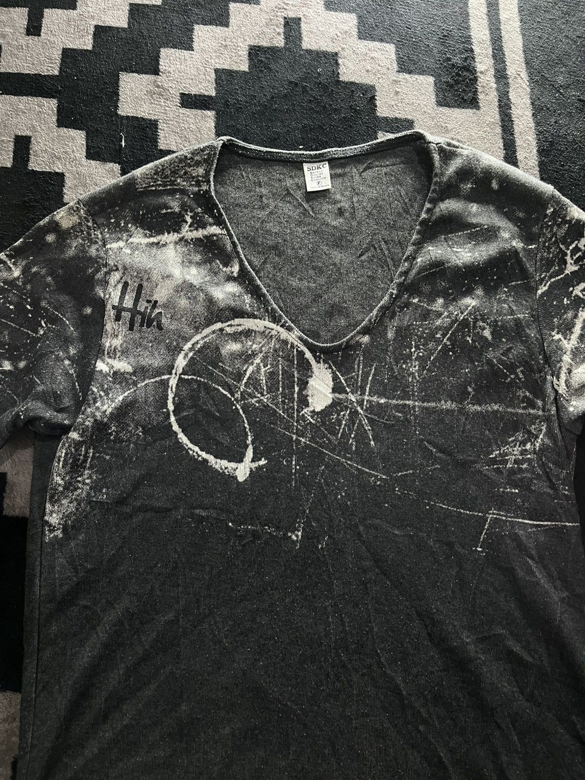 Tornado Mart Sdkc painter vneck vkei tshirt Size US M / EU 48-50 / 2 - 3 Thumbnail