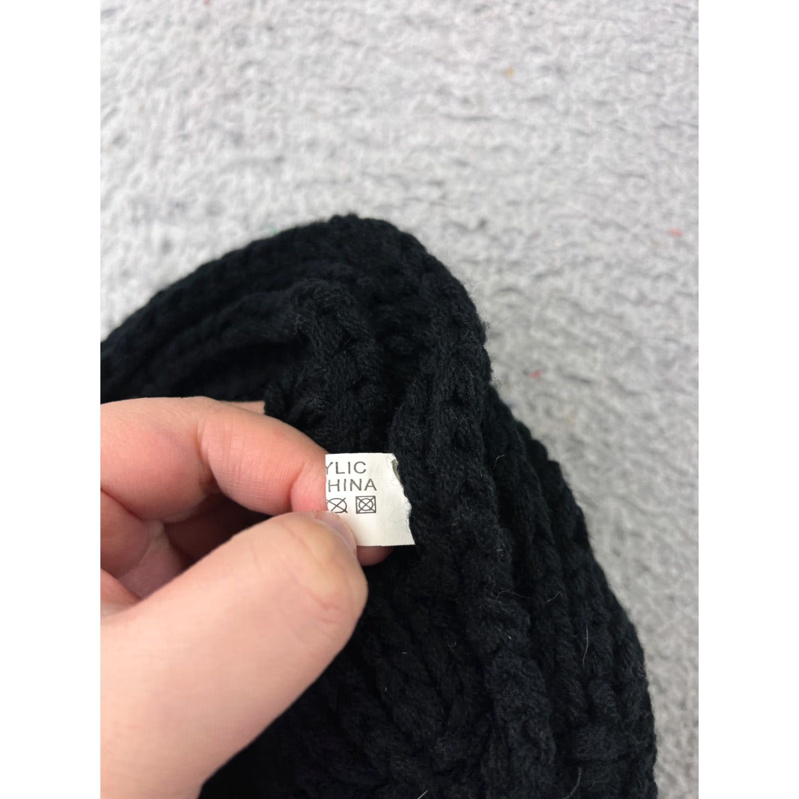 Vintage Beanie Toque Womens One Size Black Double Knit Acrylic Winter Snow Ski Pom Beanie Womens Ski Theme Accessories Winter Size ONE SIZE - 8 Thumbnail