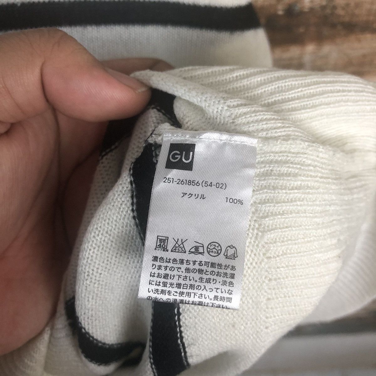 GU × OVER THE STRiPES GU Stripe White Knitwear #A1333 Size XL / US 12-14 / IT 48-50 - 10 Thumbnail