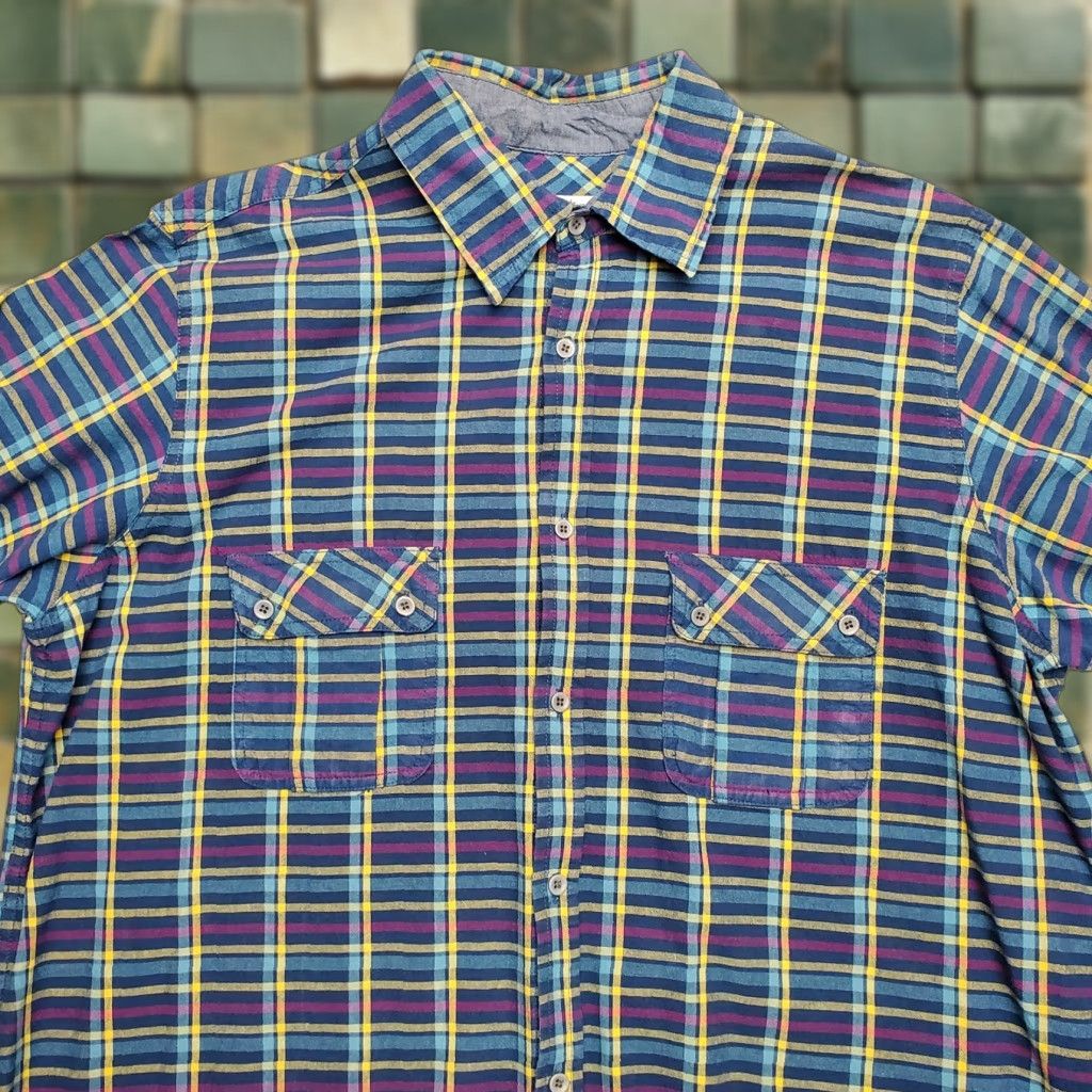 Carbon2Cobalt VINTAGE Carbon 2 Cobalt Shirt Mens XL Blue Plaid 100% Cotton Twill Button Up Long Sleeve Casual Mens Size US XL / EU 56 / 4 - 1 Thumbnail