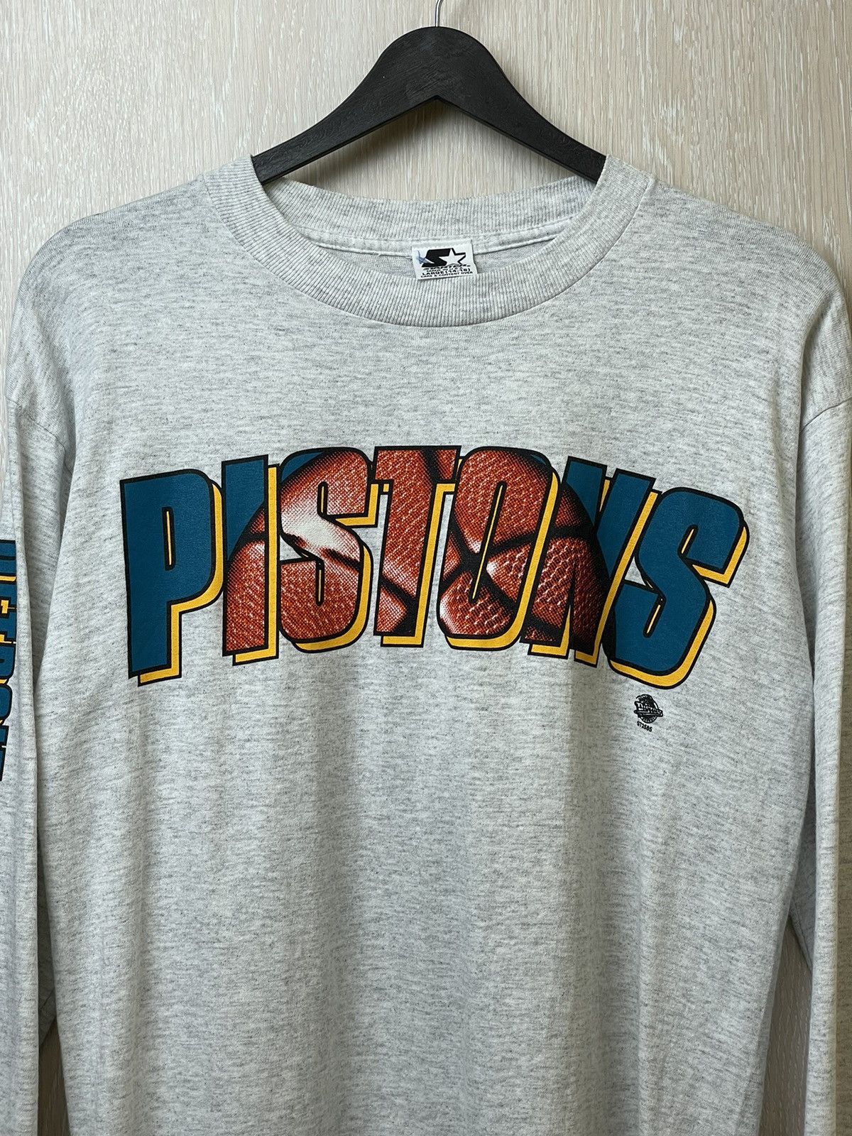 NBA Starter Detroit Pistons Long Sleeve Size US M / EU 48-50 / 2 - 2 Thumbnail