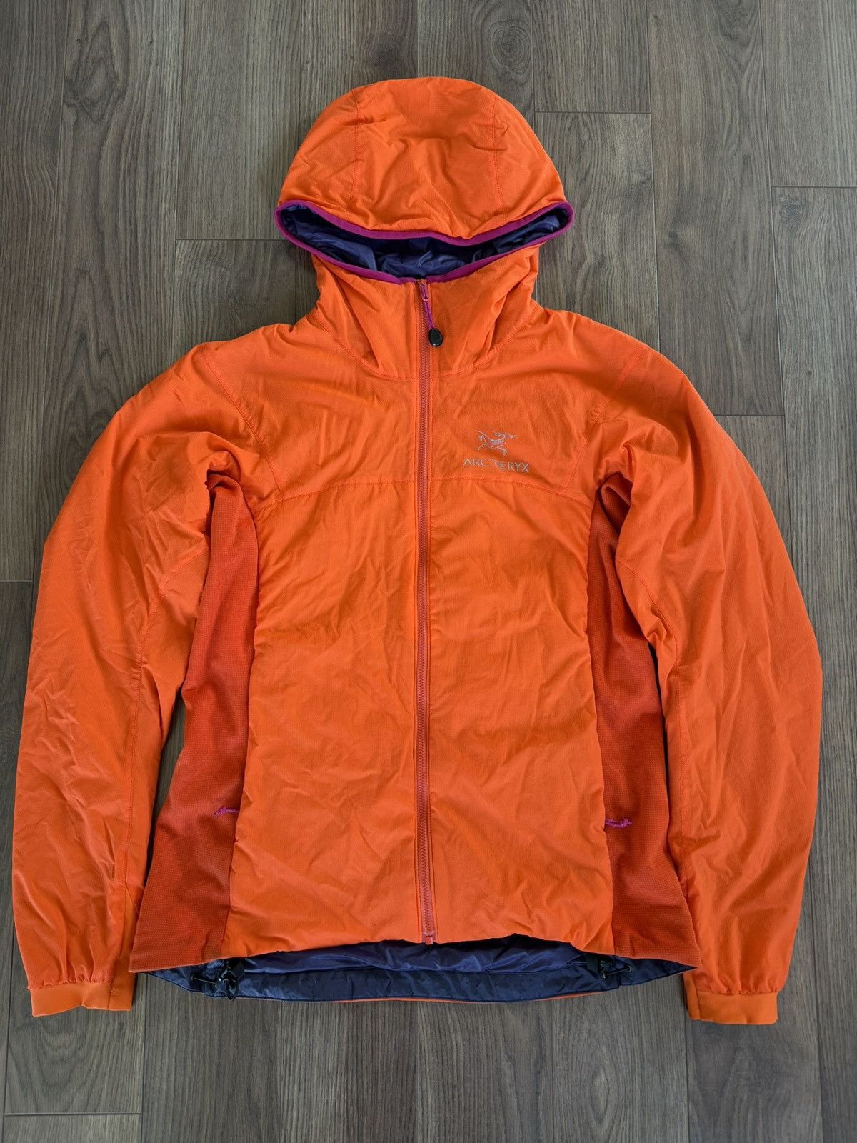 Arc'teryx Arc’teryx Atom LT Hoodie Women’s Size L / US 10 / IT 46 - 1 Thumbnail