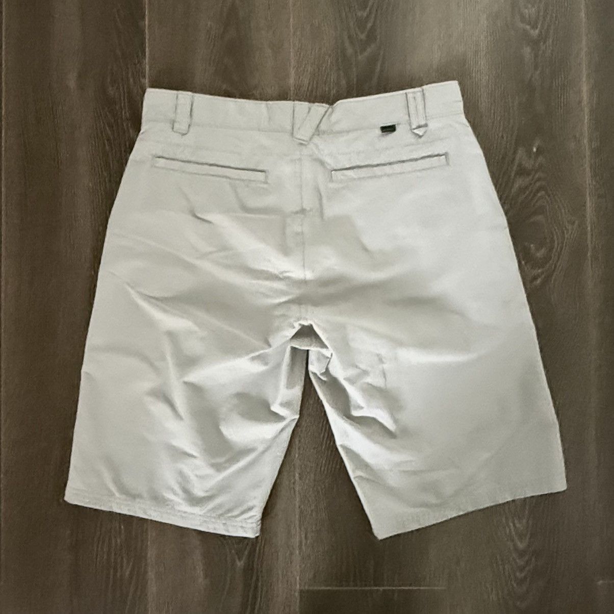 Oakley Oakley White Chino Shorts Size 32 Size US 32 / EU 48 - 2 Thumbnail