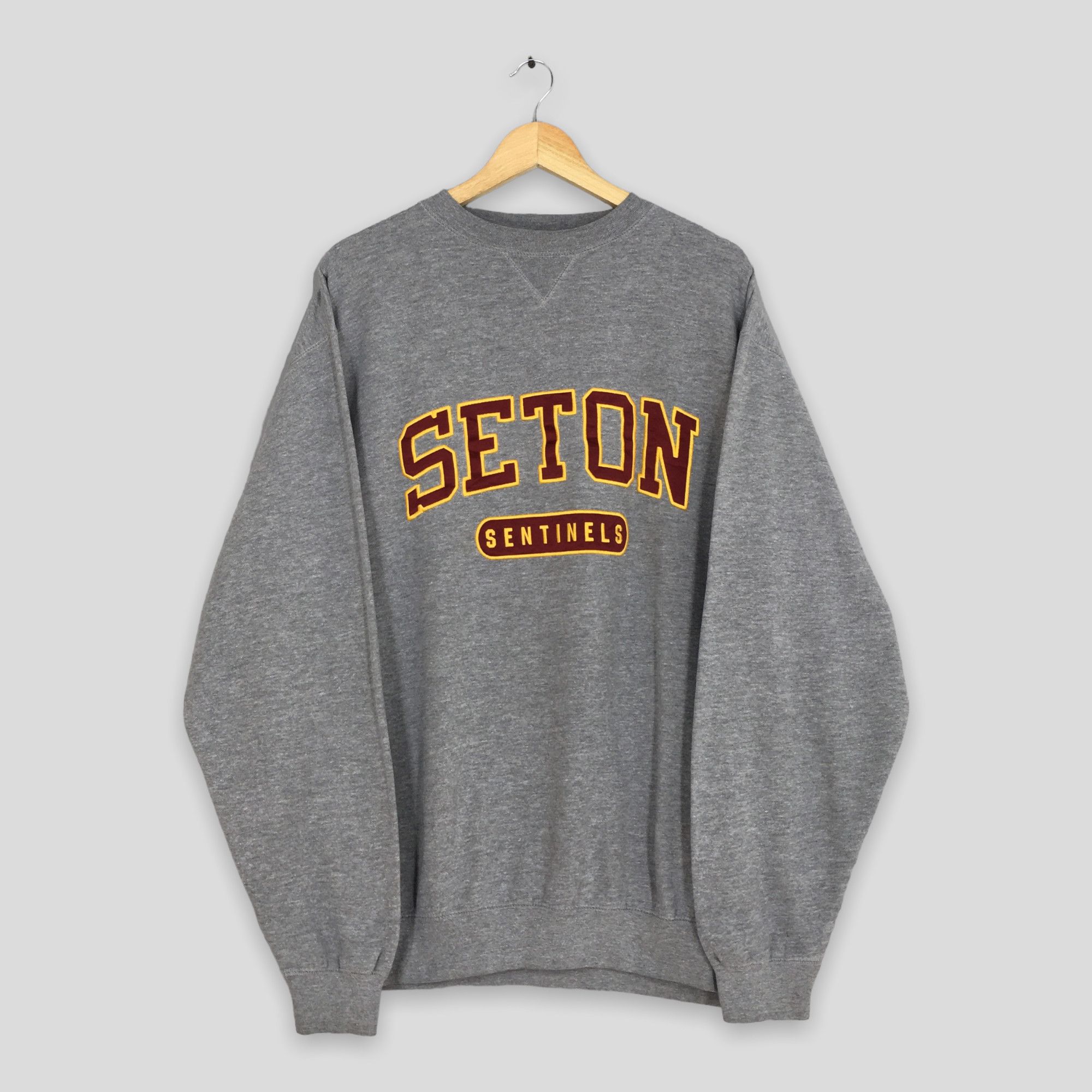 Other Vintage Y2K Seton Sentinels Gray Sweatshirt Large Size US L / EU 52-54 / 3 - 1 Thumbnail