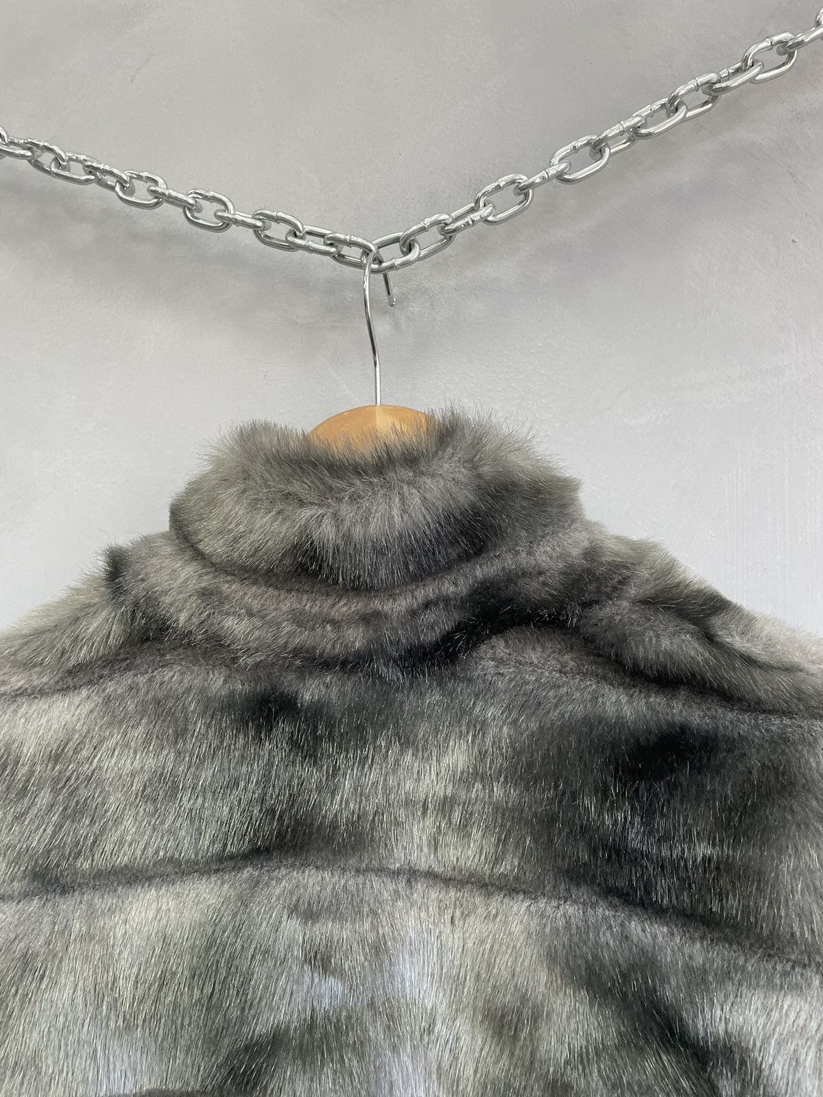Divided Fur fuzzy bomber jacket hystericglamour style hype y2k Size S / US 4 / IT 40 - 23 Thumbnail