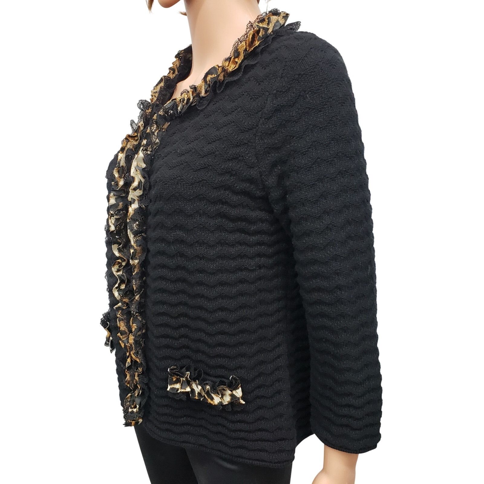 Chicos Chicos Cardigan Sweater Animal Print Lace Ruffle Trim 0 S Size S / US 4 / IT 40 - 6 Thumbnail