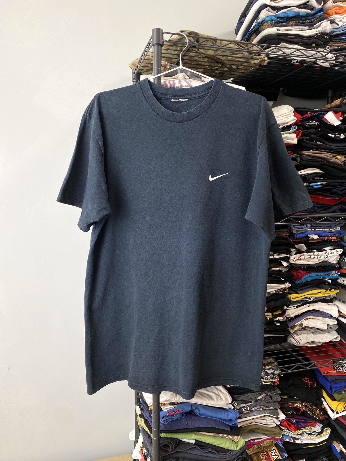 Nike 1990’s Vintage Nike T Shirt Tee Logo Size US M / EU 48-50 / 2 - 1 Thumbnail