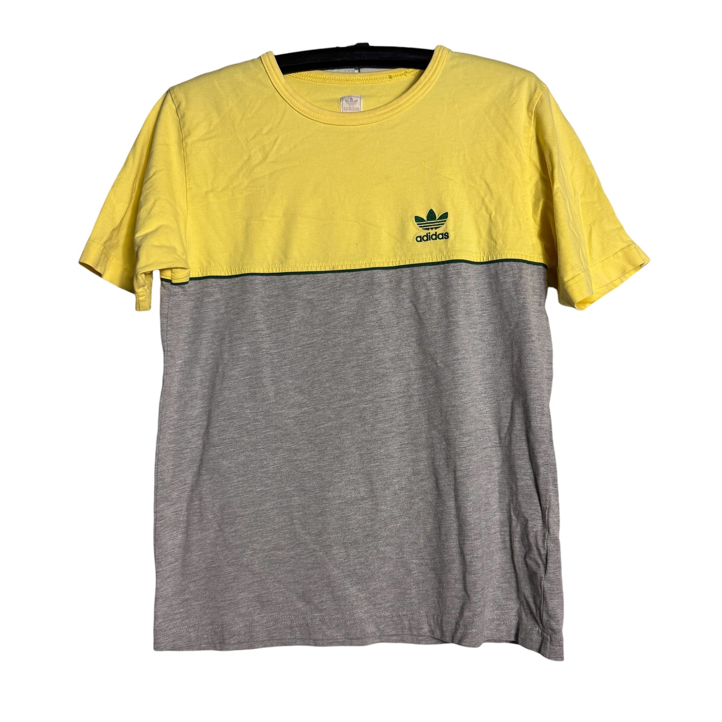 Adidas 🔥RARE🔥Vintage Adidas Trefoil Spellout 2Tone T-shirt Size US M / EU 48-50 / 2 - 3 Thumbnail