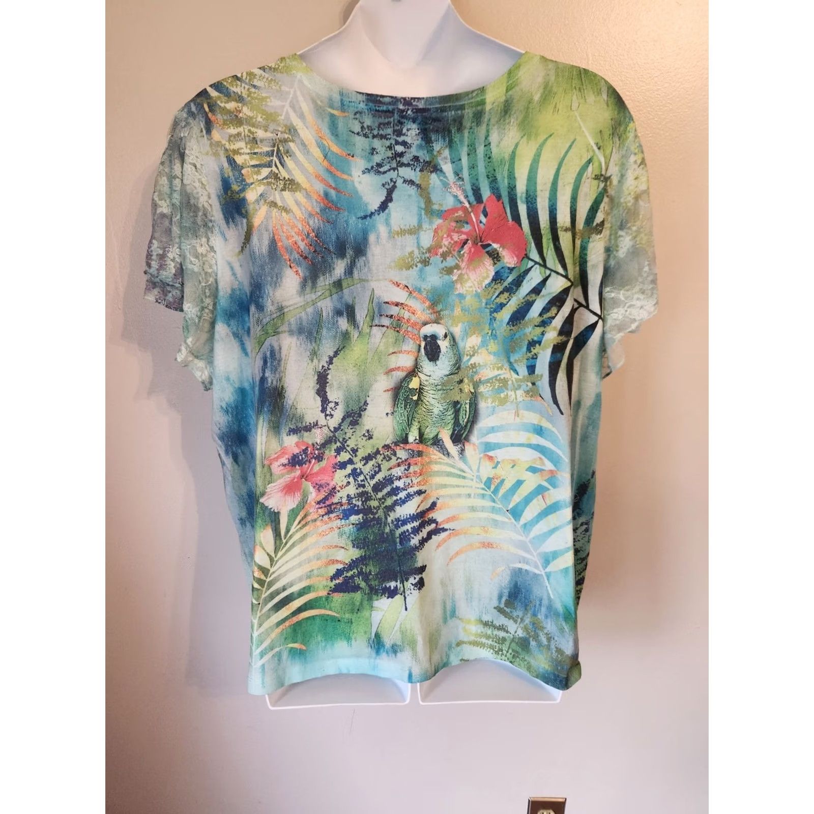 Essentials Essentials Blouse Multicolor Studded Bird Tropical Design Lace Sleeve Casual Top 4X Size XXL / US 16-18 / IT 52-54 - 5 Thumbnail