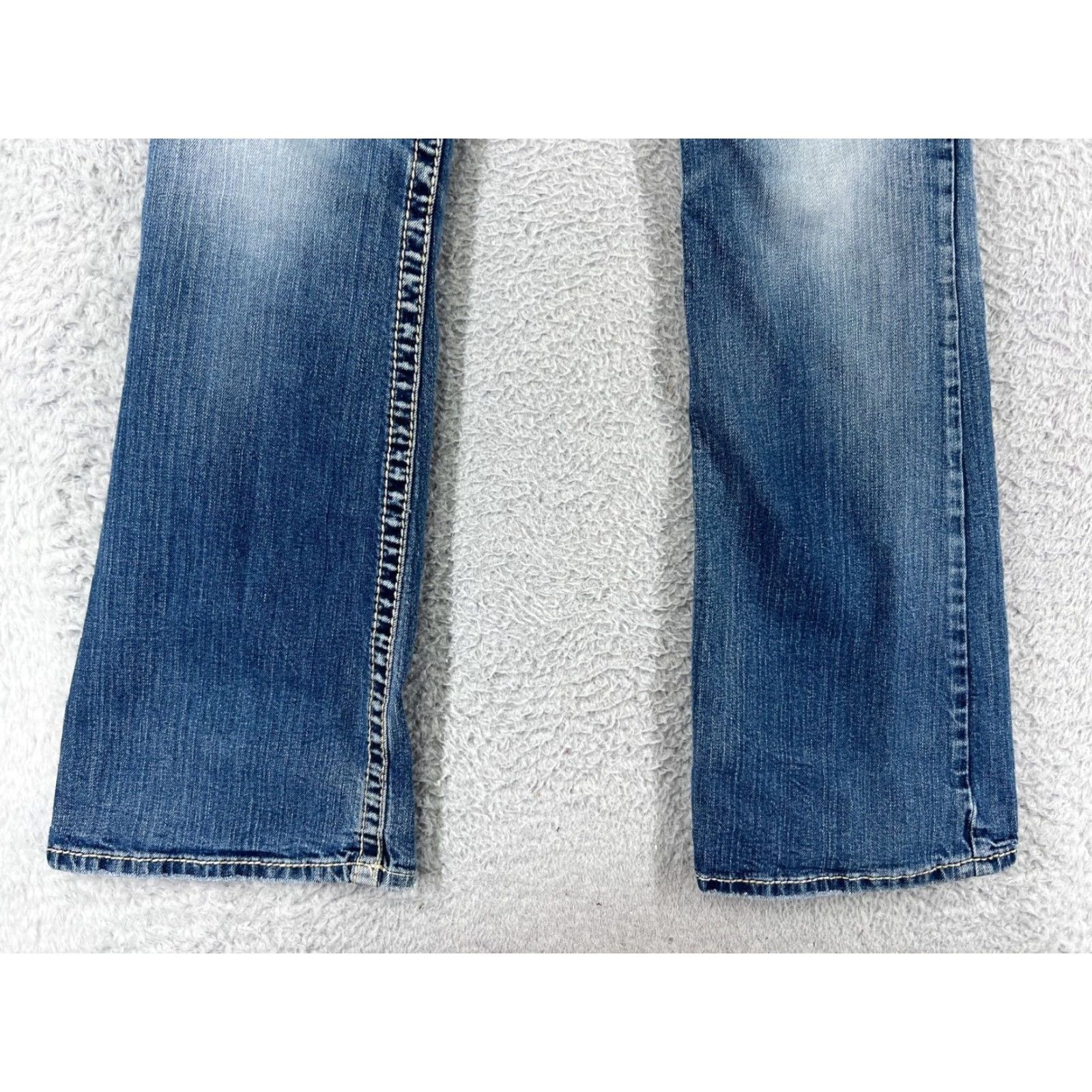 Silver Jeans Co. Silver Jeans Women's Blue Denim Suki Bootcut Jeans Size 30 Mid Rise Cotton Stretch Size 30" / US 8 / IT 44 - 5 Thumbnail
