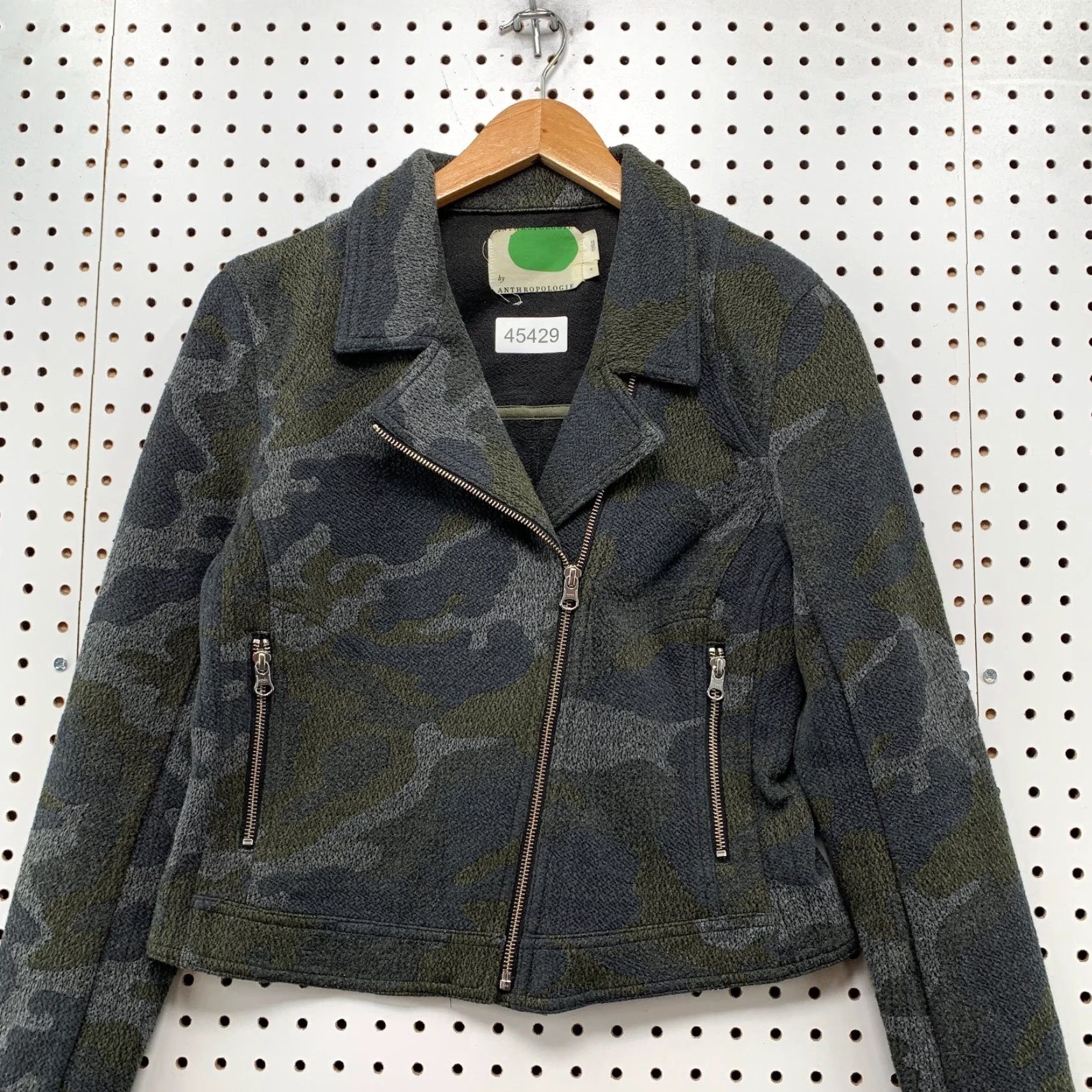 Anthropologie Anthropologie Camo Moto Jacket Womens S Green Marrakech Zip Grunge Rock Jacket - Womens S Green Marrakech Zip Grunge Rock Size S / US 4 / IT 40 - 2 Thumbnail