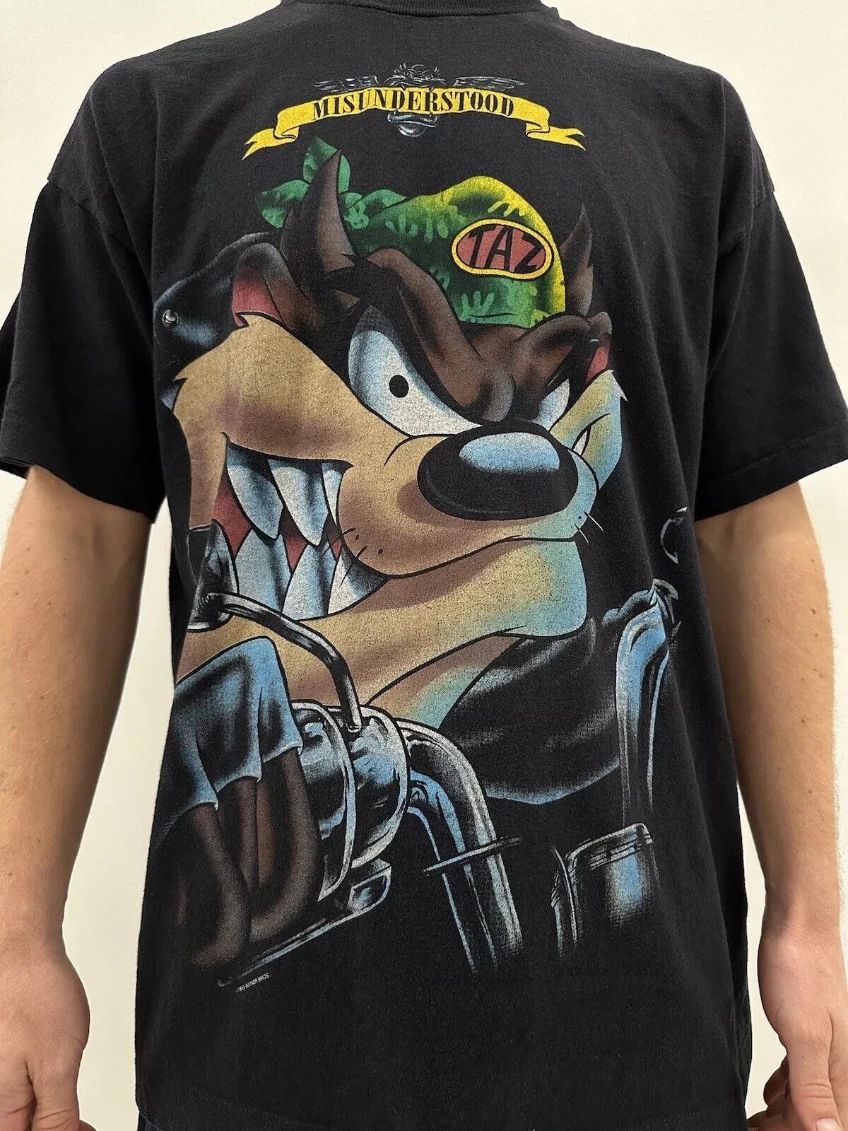Vintage VINTAGE 1995 WARNER BROS TAZ TASMANIAN DEVIL SHIRT SINGLE Size US L / EU 52-54 / 3 - 4 Thumbnail