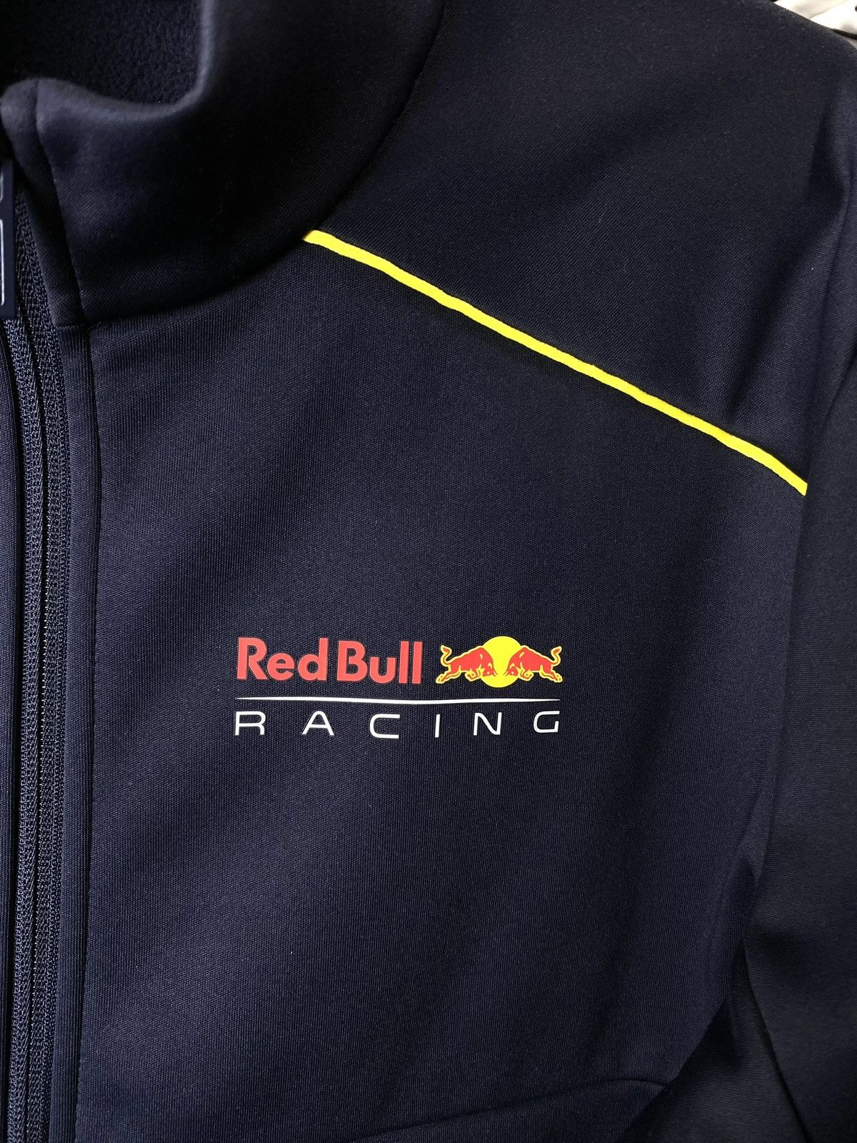 Red Bull Puma Red Bull Racing Softshell Jacket Monster F1 Size US L / EU 52-54 / 3 - 4 Thumbnail