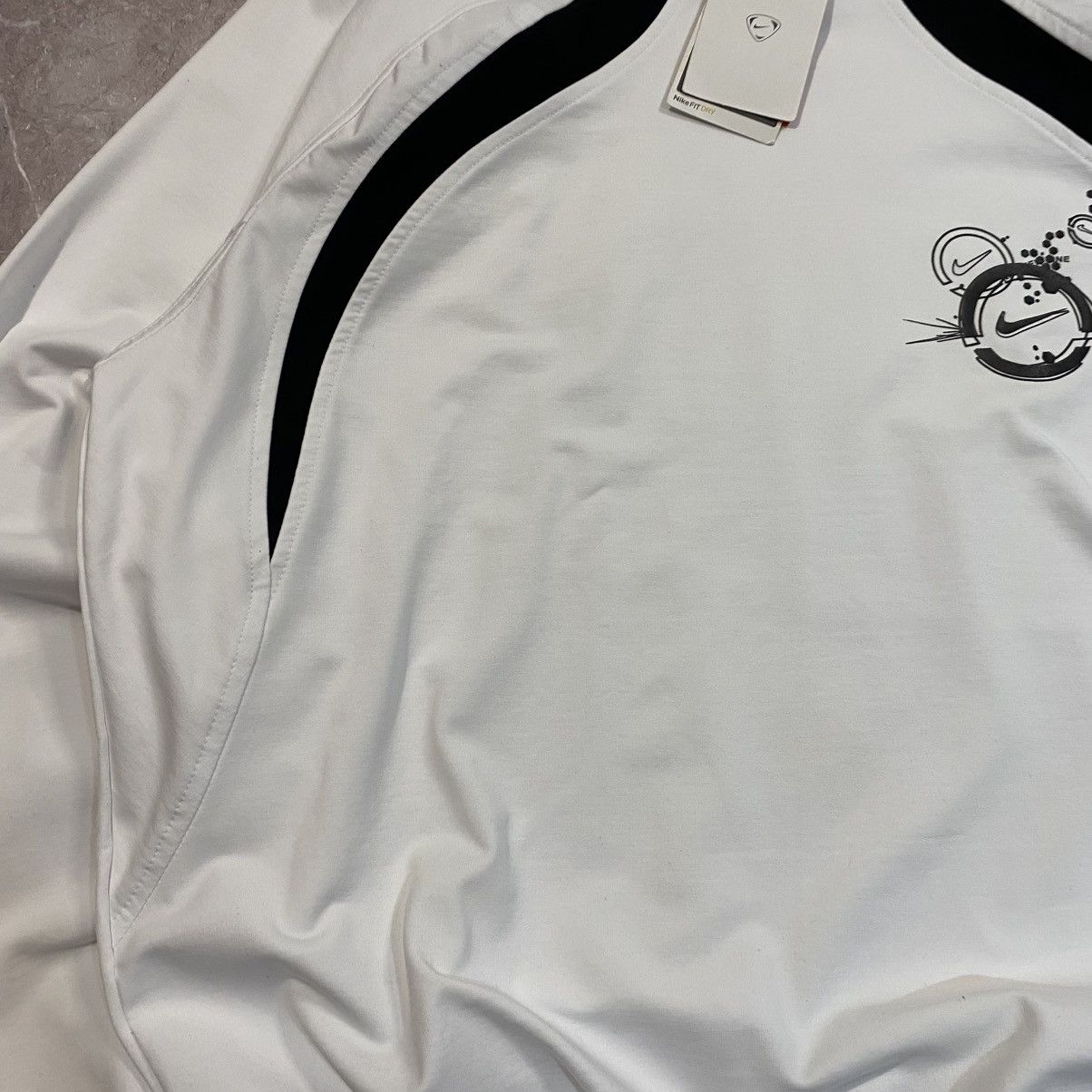 Nike NEW WITH TAG ! VINTAGE NIKE SWEATSHIRT WHITE 00S Size US XL / EU 56 / 4 - 7 Thumbnail