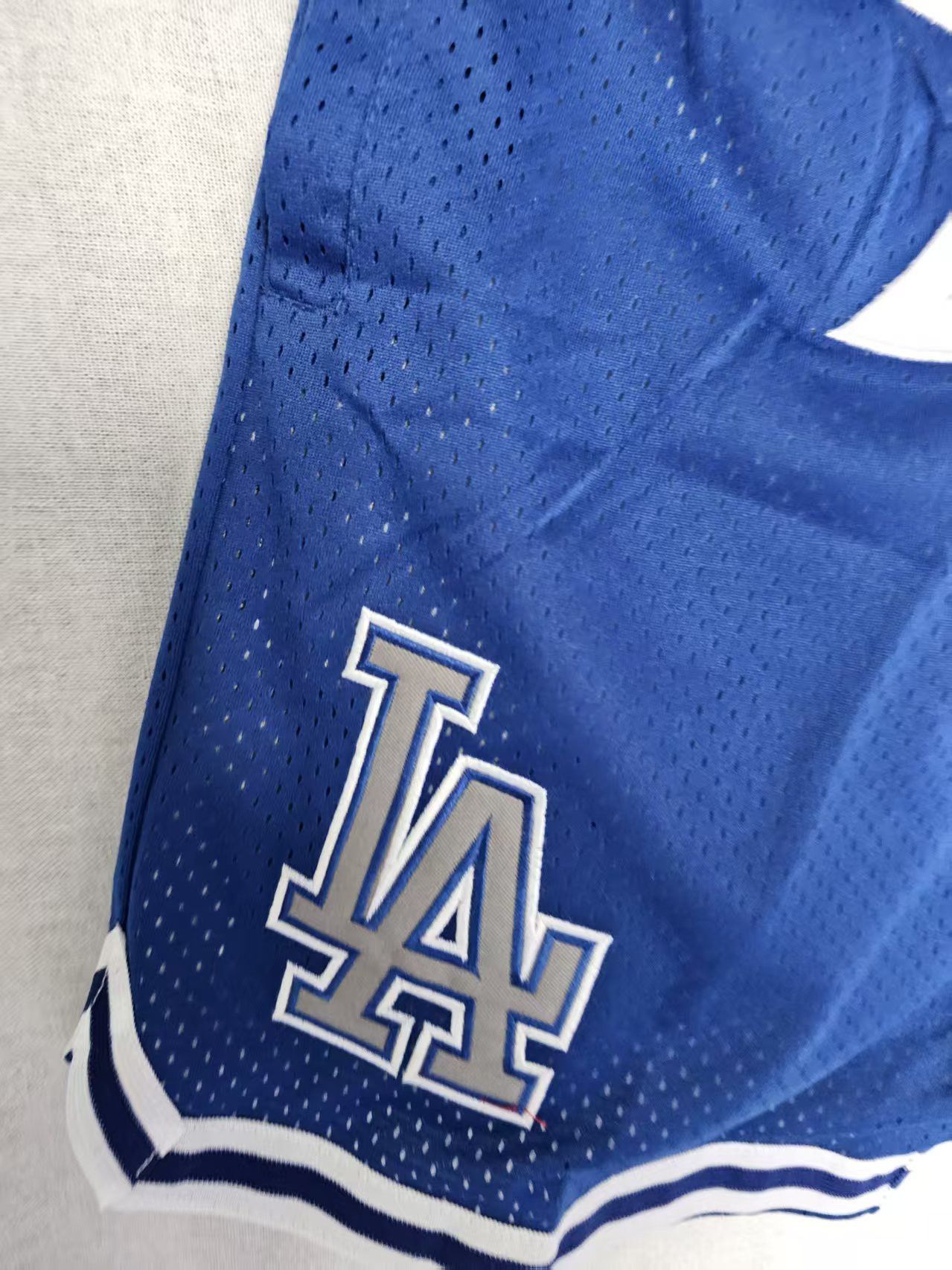 MLB New Los Angeles Dodgers Short XL Size US 36 / EU 52 - 2 Thumbnail