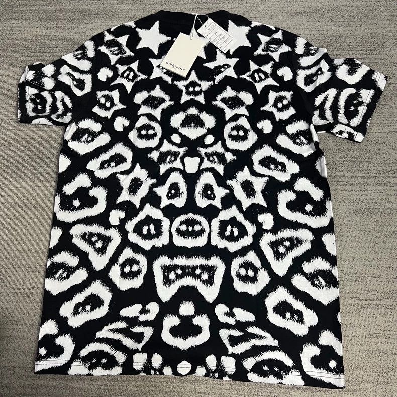 Givenchy Five-Star Graffiti Short Sleeve
