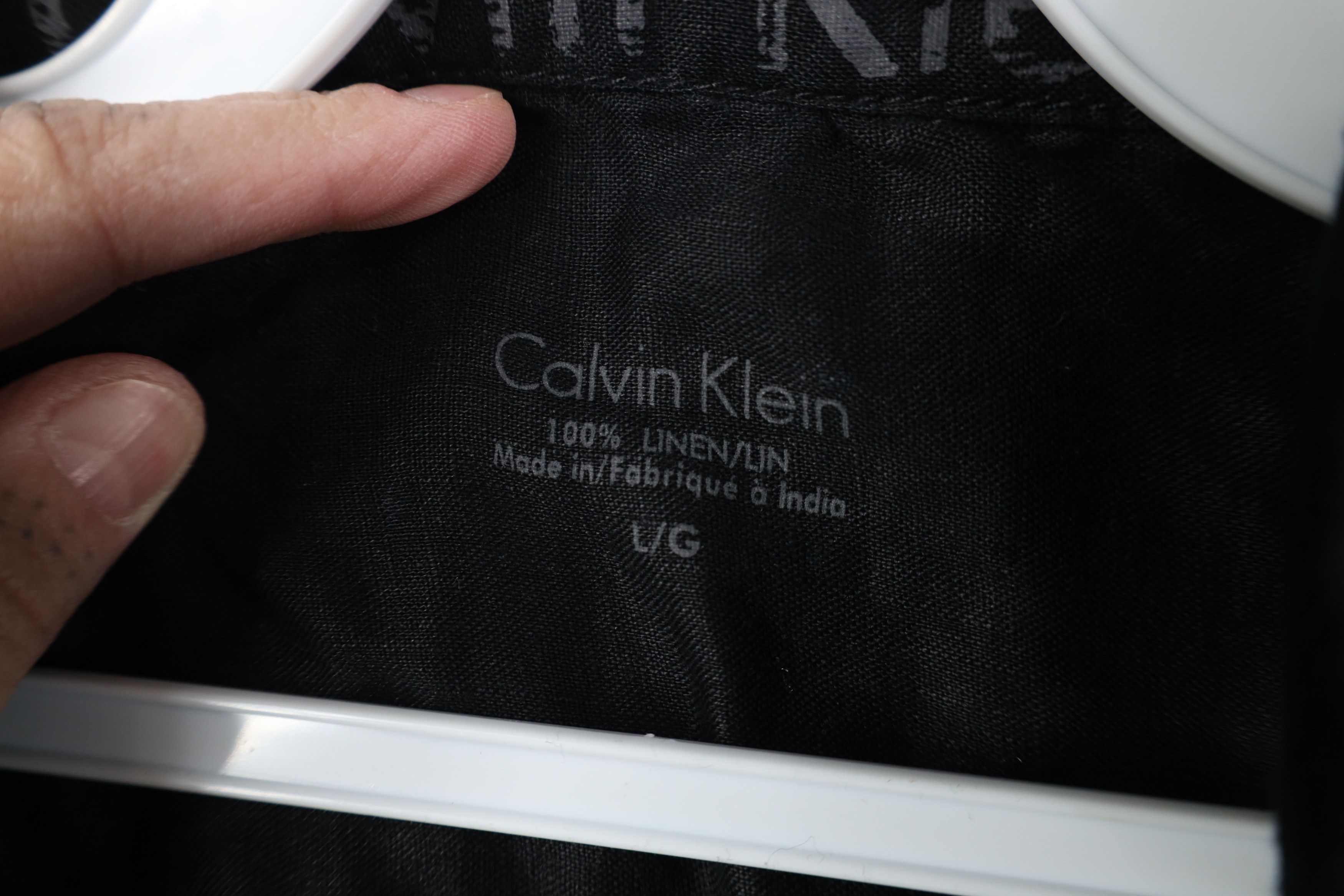 Calvin Klein Vintage Calvin Klein Short Sleeve Collared Button Shirt Size US L / EU 52-54 / 3 - 9 Thumbnail