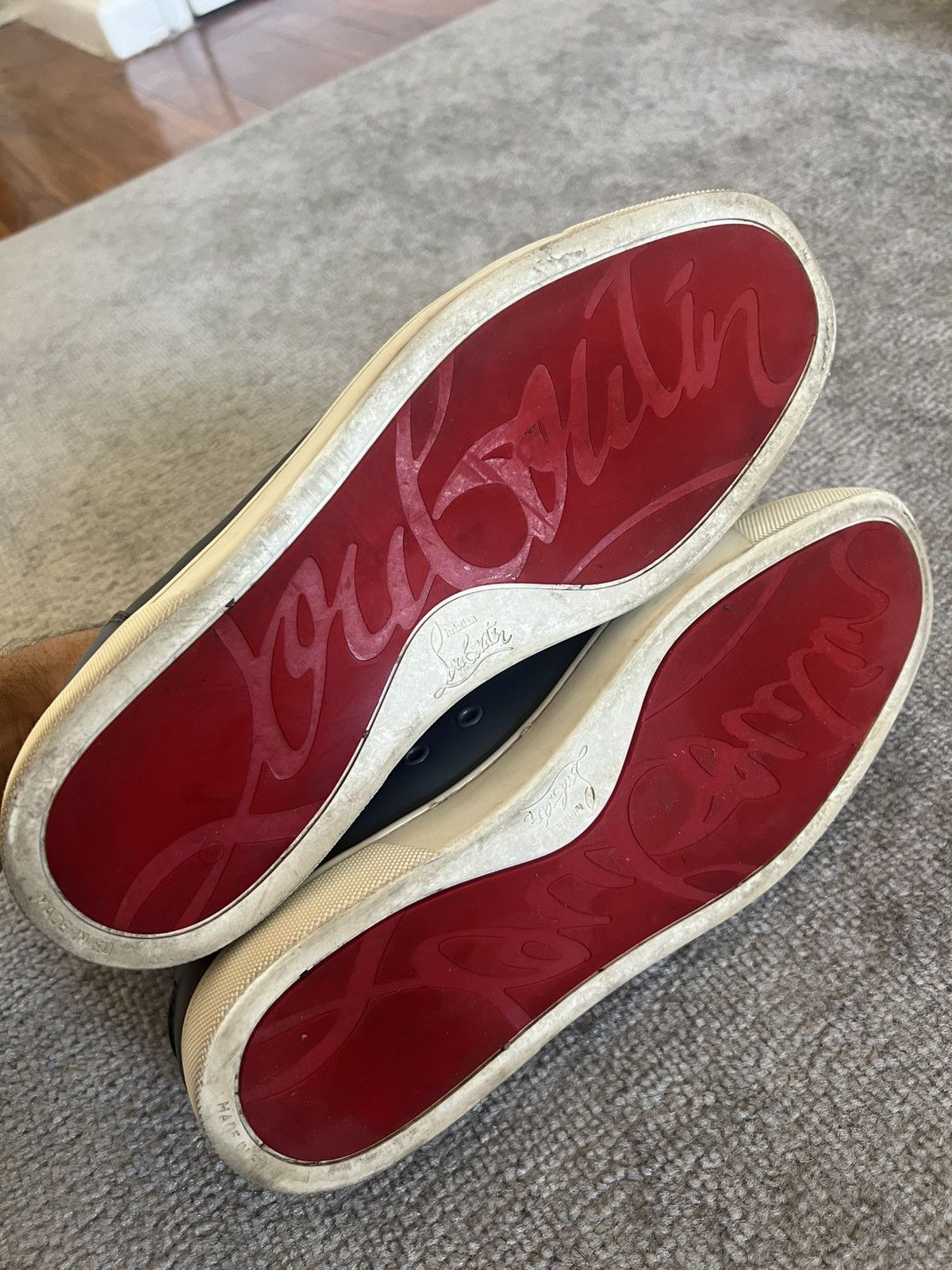 Christian Louboutin Vieira Low Red Bottom Size US 10 / EU 43 - 8 Thumbnail