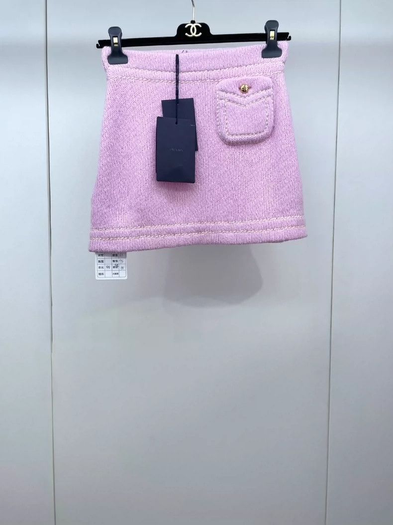 Prada Prada Pink Knit Mini Skirt-dmc Size US 38 / EU 54 - 1 Thumbnail