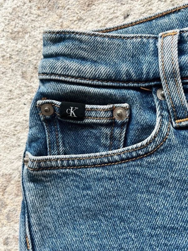 Calvin Klein Calvin Klein Sz W 24 / XS Denim Shorts Size 24" / US 00 / IT 34 - 8 Thumbnail