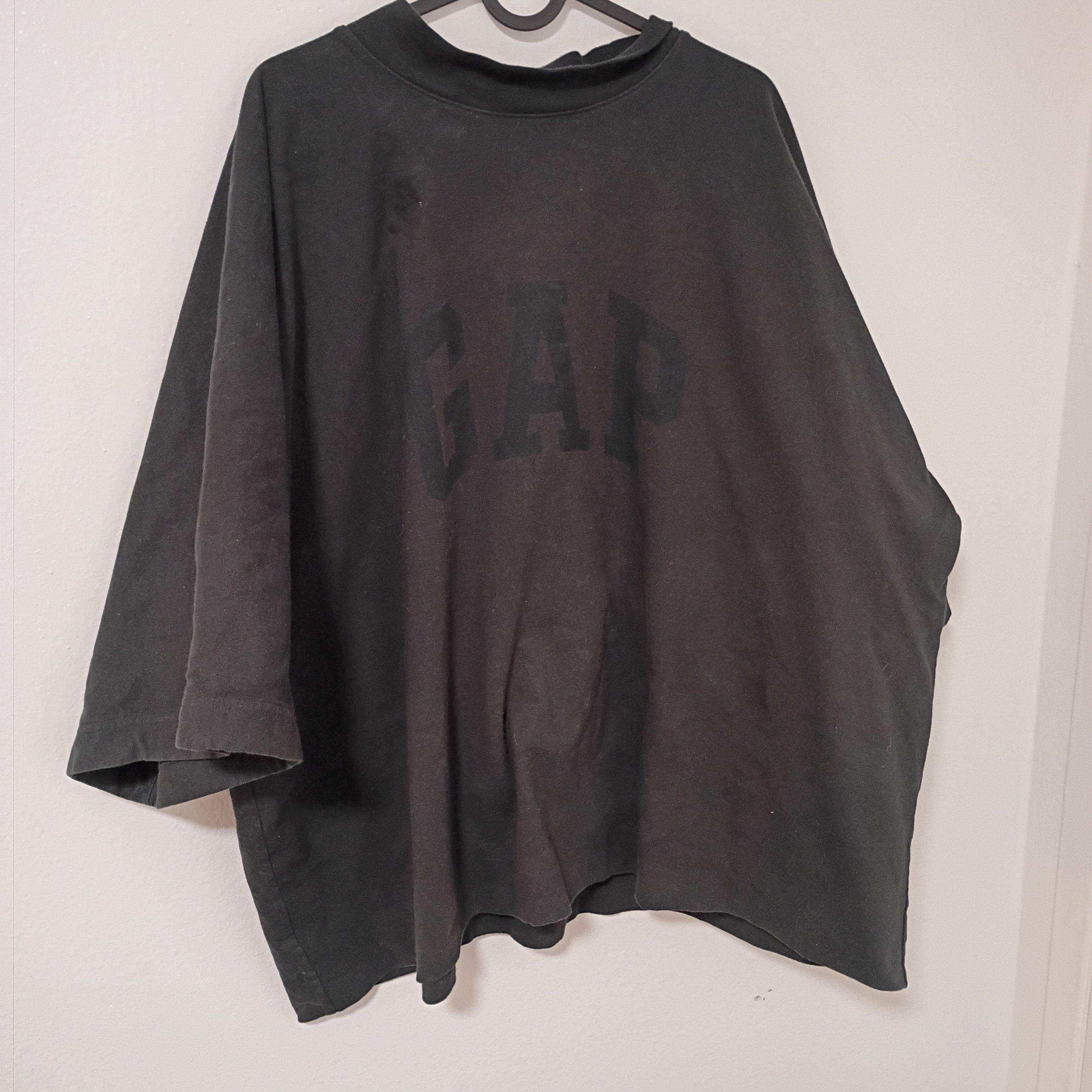 Balenciaga × Gap × Yeezy Jeezy black dove tee Size US L / EU 52-54 / 3 - 2 Thumbnail