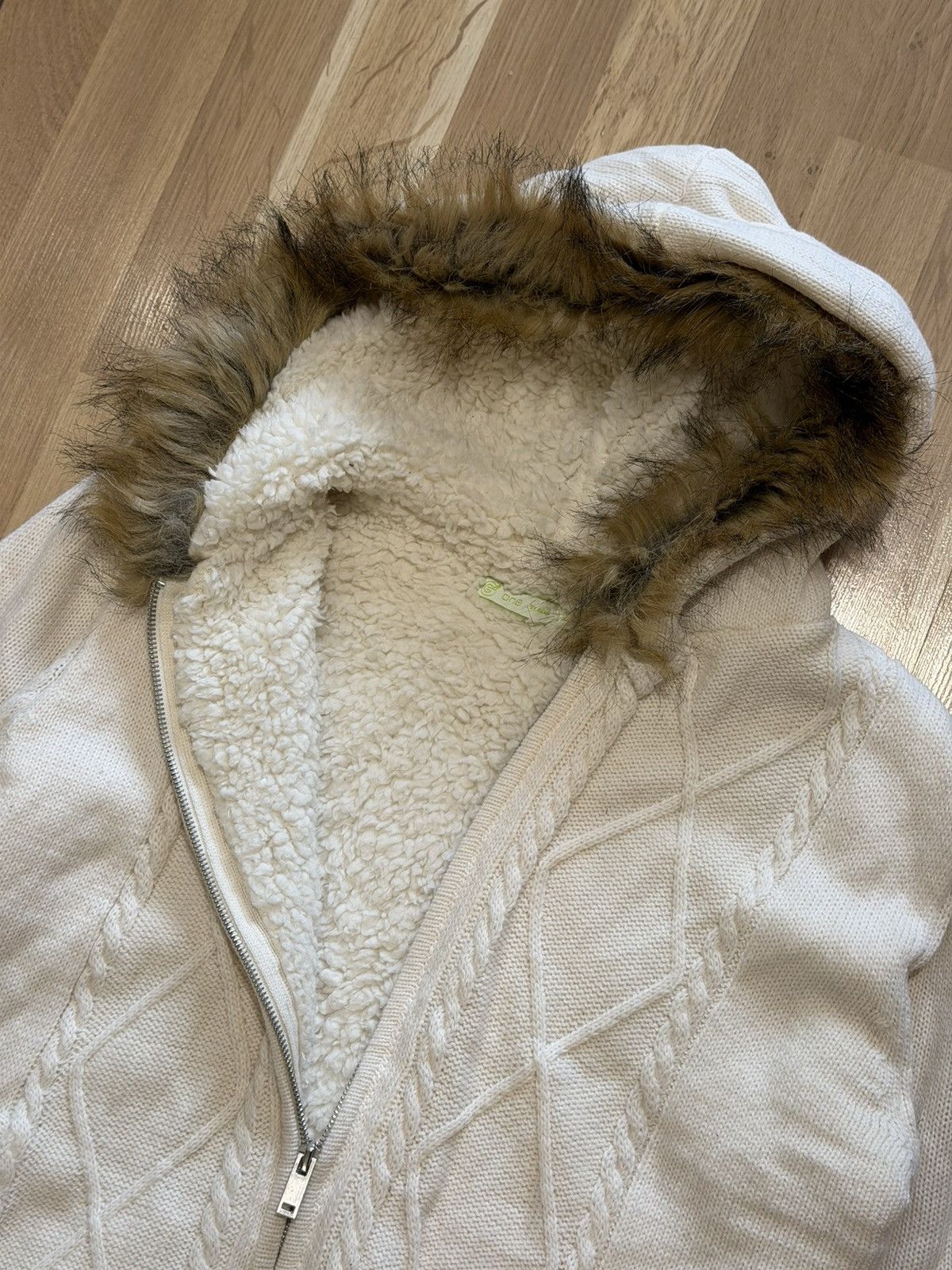Japanese Brand Faux fur hoodie styled Ifsixwasnine lgb 2000s archive punk Size US M / EU 48-50 / 2 - 7 Thumbnail