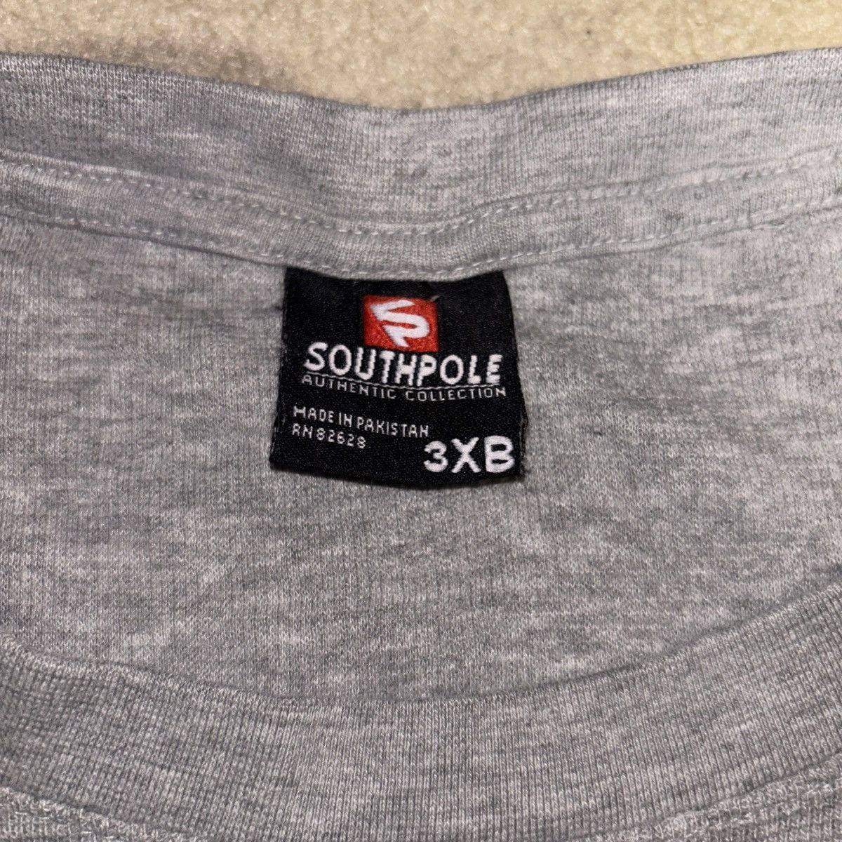 Southpole × Vintage VTG 2000s Southpole Authentic Gray Sweater Size 3XB Size US XXL / EU 58 / 5 - 3 Thumbnail