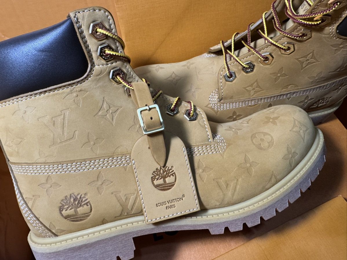 Louis Vuitton Louis Vuitton x Timberland 6-Inch Boot Monogram Size US 10.5 / EU 43-44 - 2 Thumbnail
