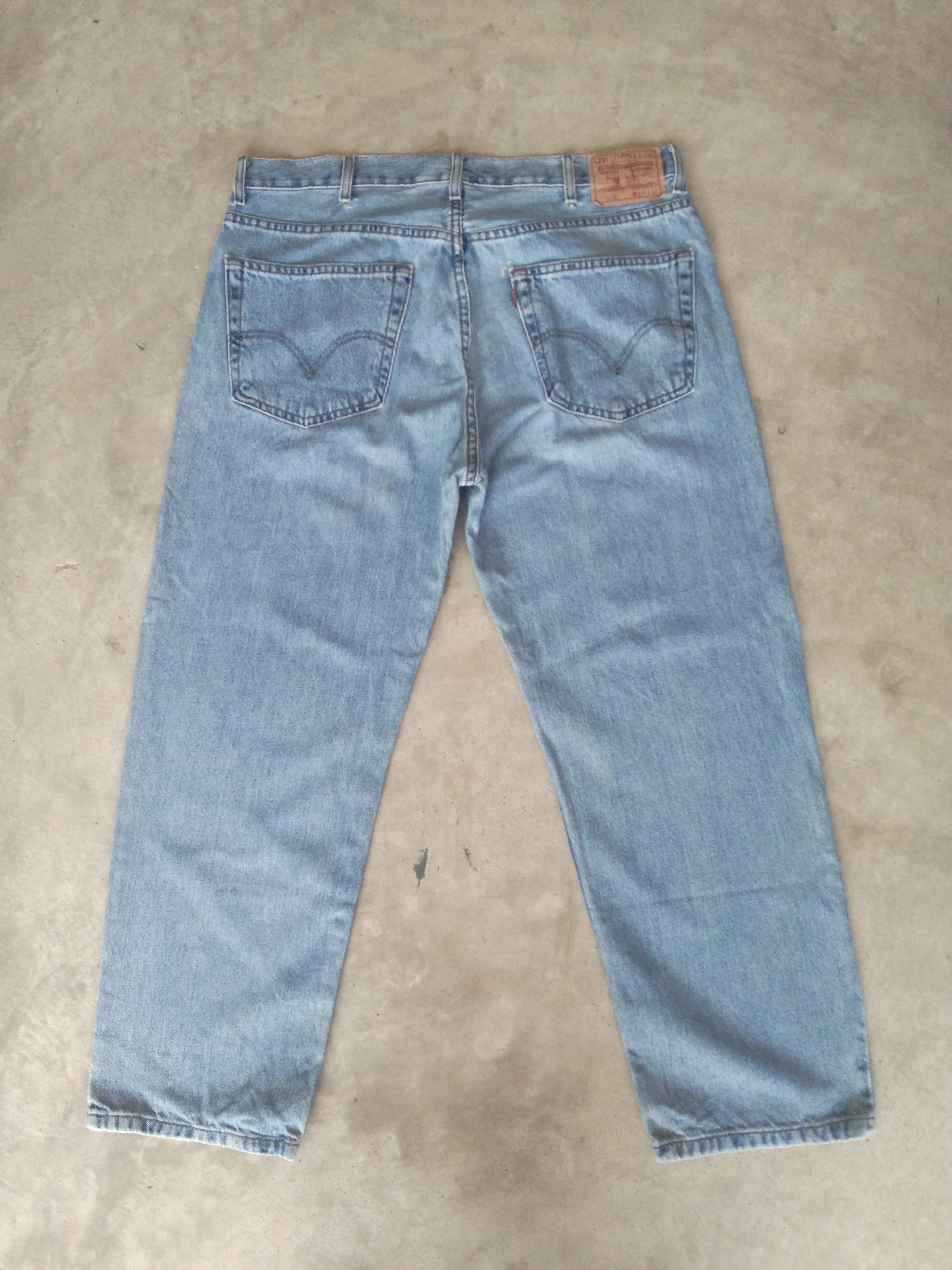Levi's Vintage Levi's Jeans 550 Relaxed Fit 38x29 Size US 38 / EU 54 - 2 Thumbnail