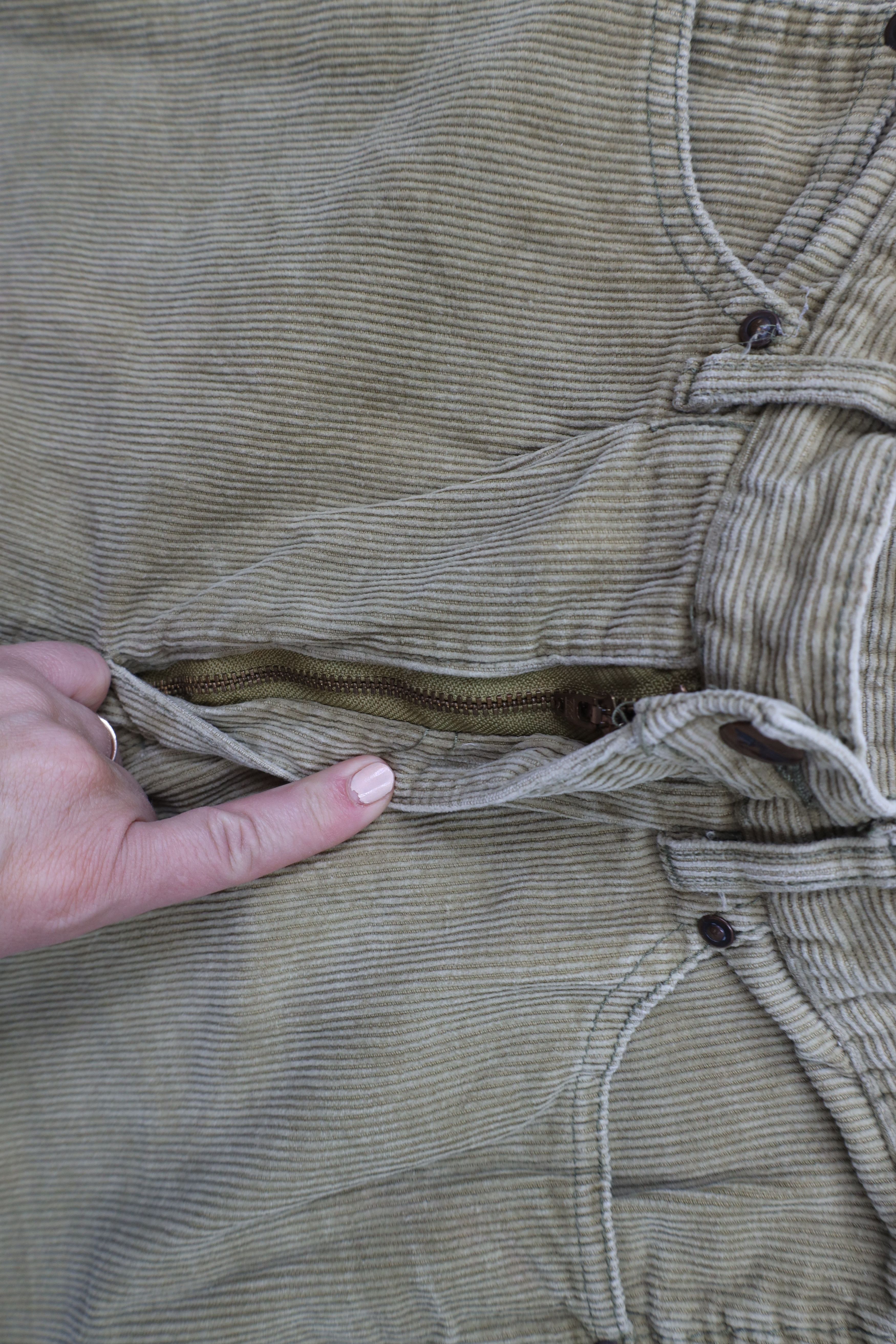 Vintage Vintage 90s Streetwear Straight Leg Corduroy Chino Pants Size 32" / US 10 / IT 46 - 6 Thumbnail