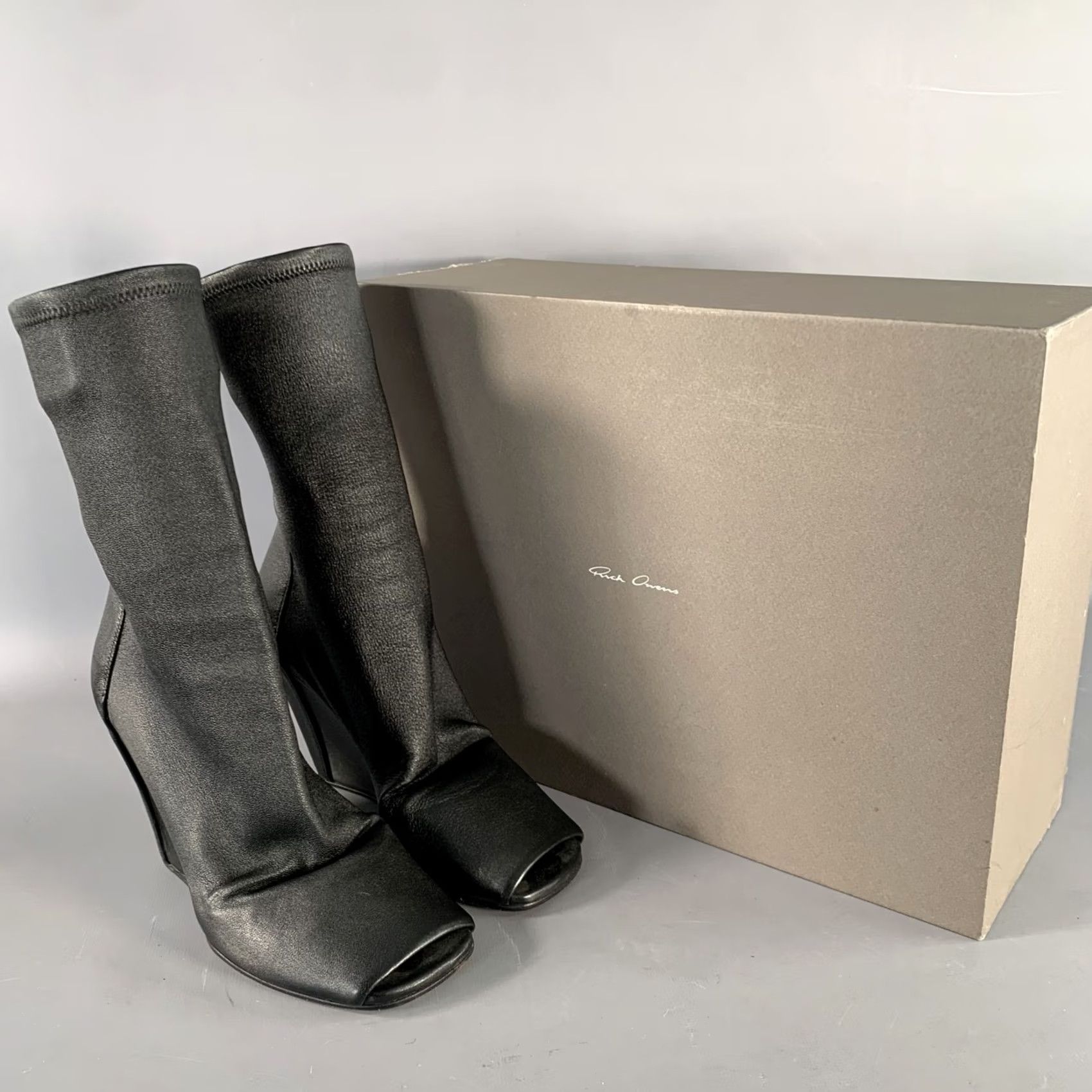 Rick Owens RICK OWENS Size 5 Black Lambskin Leather Open Toe Sock Wedge Boots Women Boots Leather Sock Open Toe Wedge IT 35 Black Size US 5 / IT 35 - 7 Thumbnail