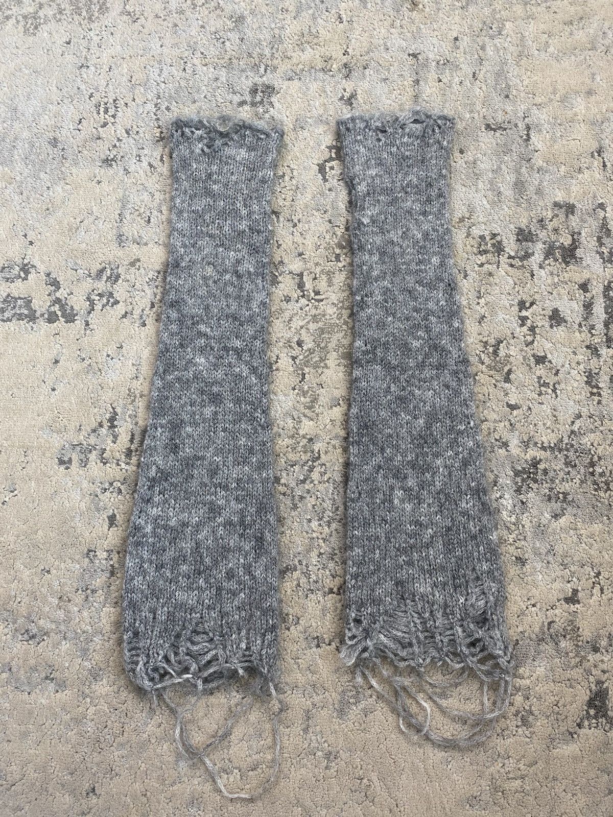 Number (N)ine FW09 "A Closed Feeling" Knit Distressed Arm Warmers (1) Size ONE SIZE - 1 Thumbnail