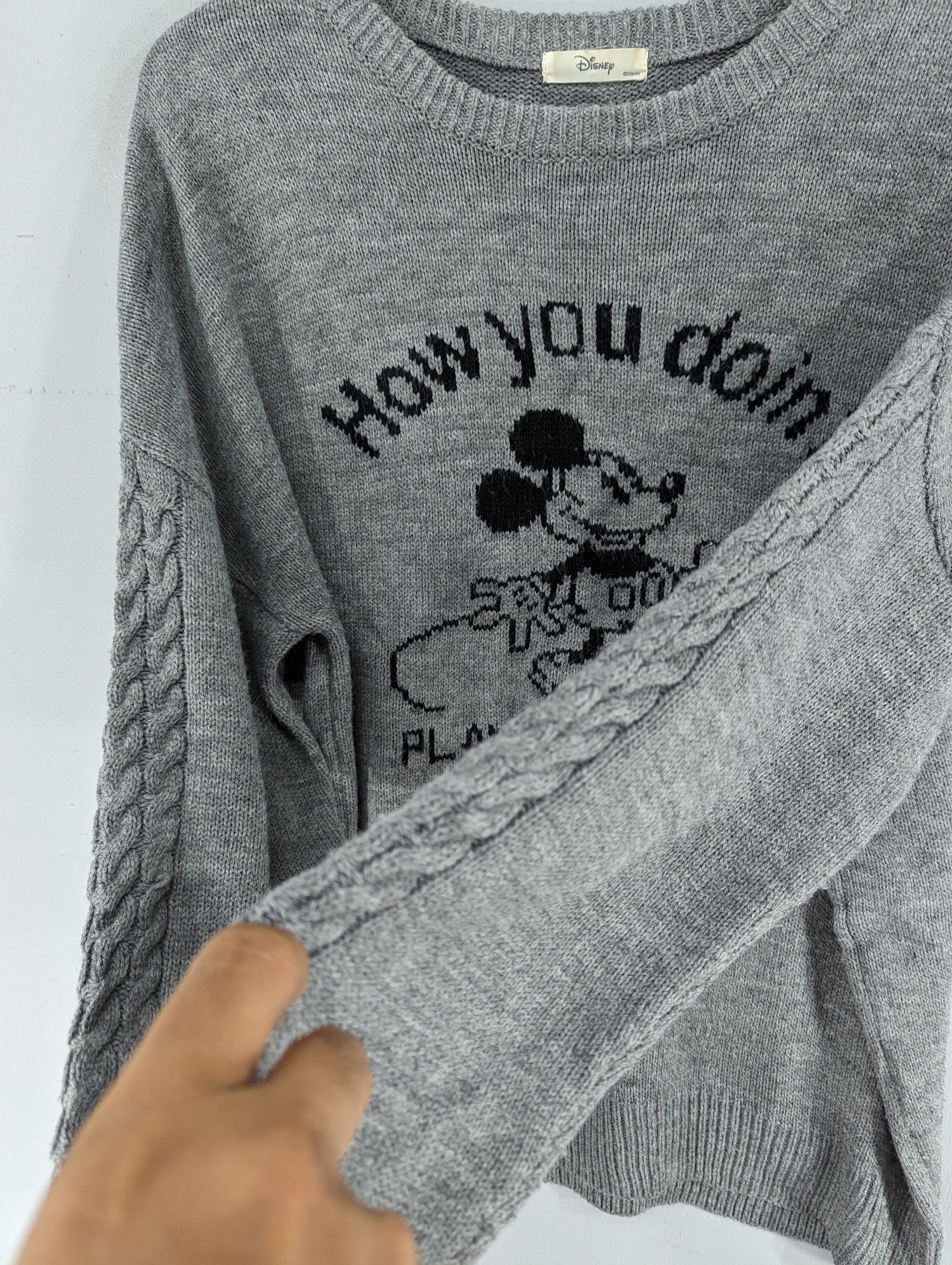 Disney × Mickey Mouse Mickey Mouse Acrylic Knit Sweatshirt Size US L / EU 52-54 / 3 - 6 Thumbnail